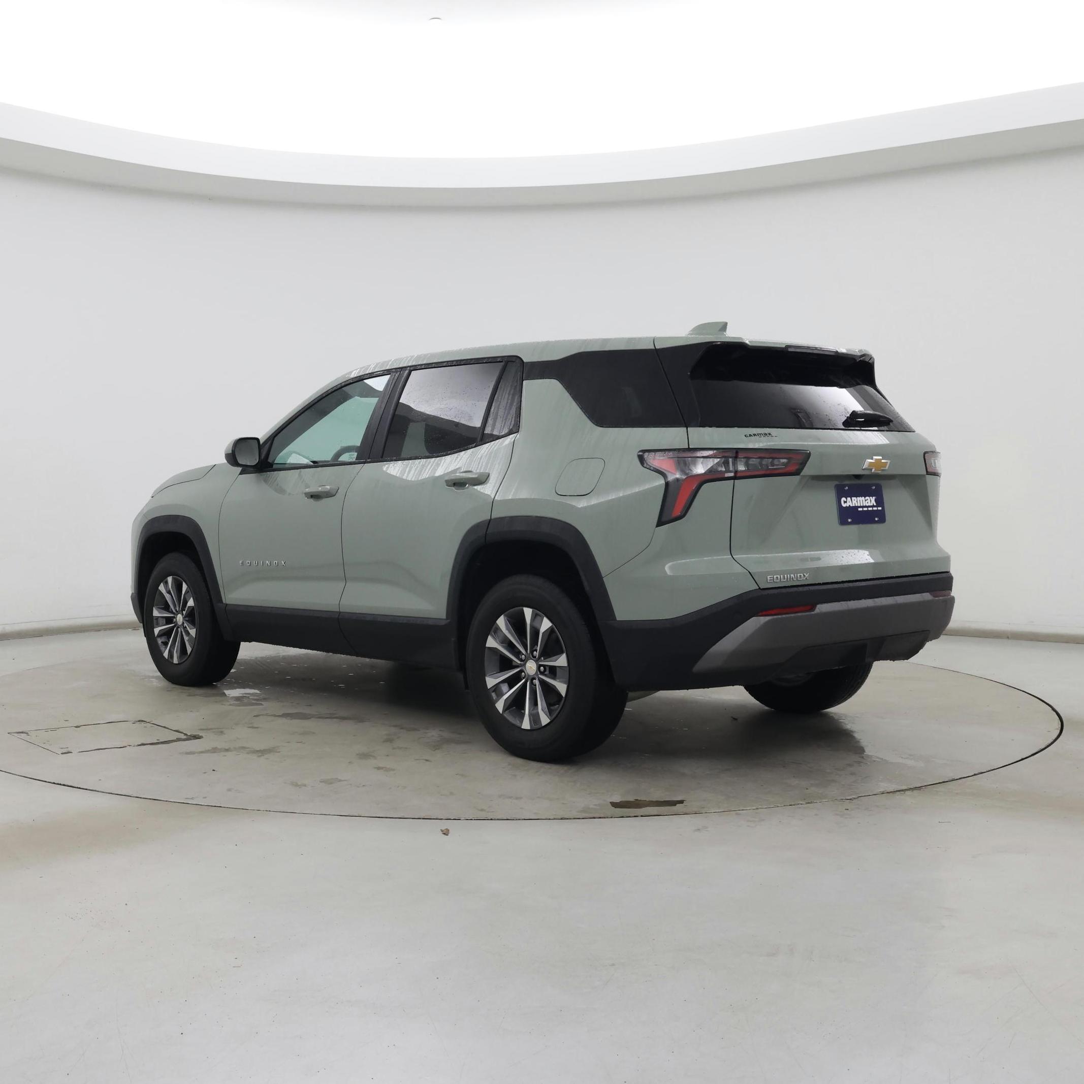 Thumbnail: 2026 Chevrolet Equinox - 2