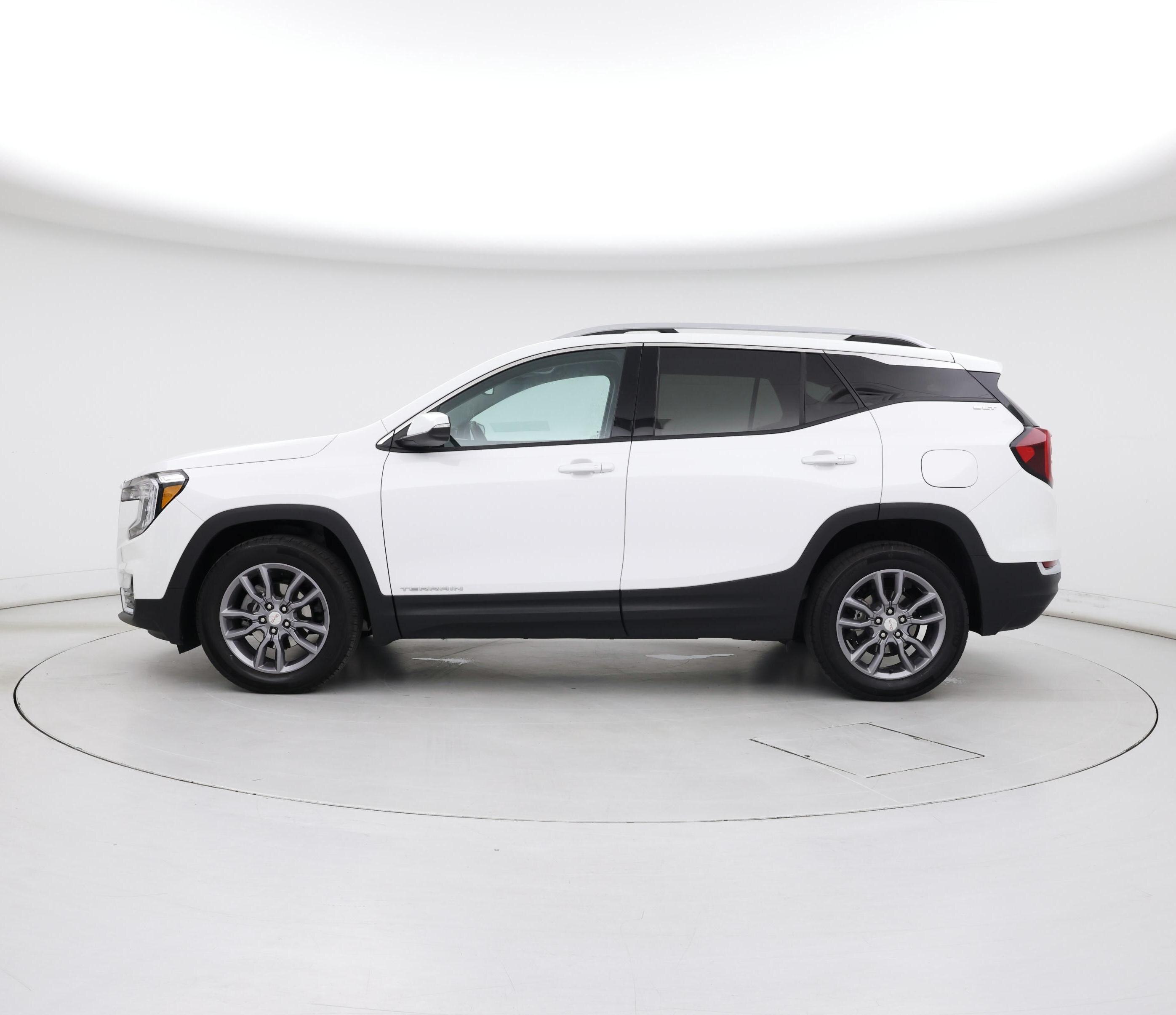 Thumbnail: 2023 GMC Terrain - 3