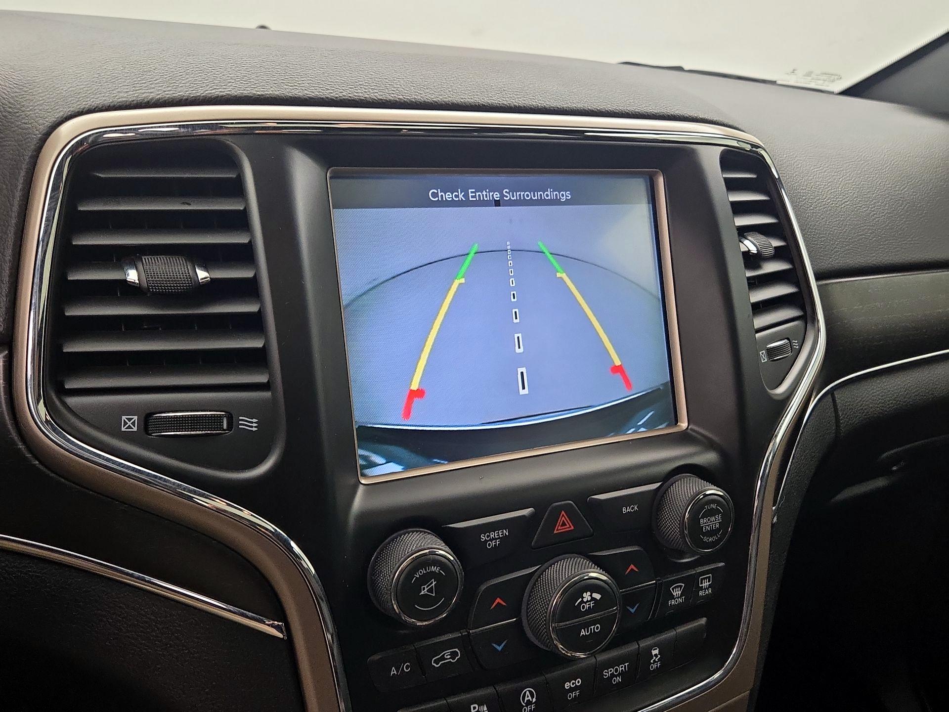Thumbnail: 2016 Jeep Grand Cherokee - 15