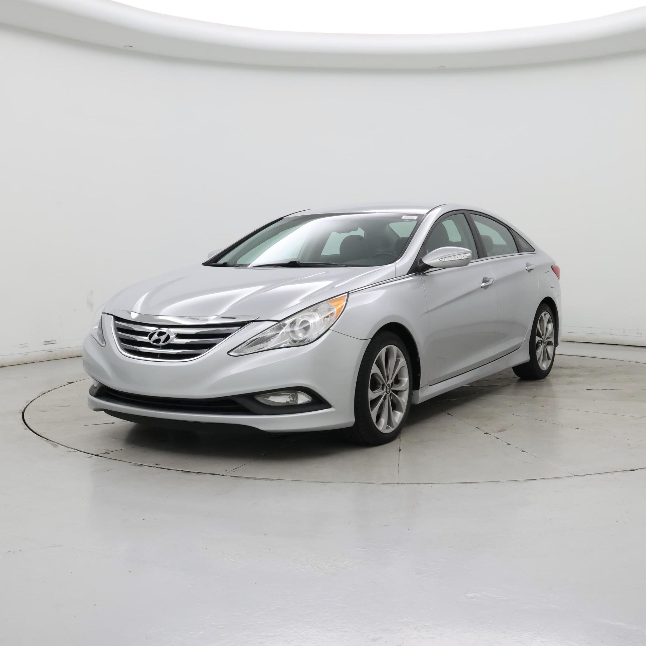 Thumbnail: 2014 Hyundai Sonata - 4