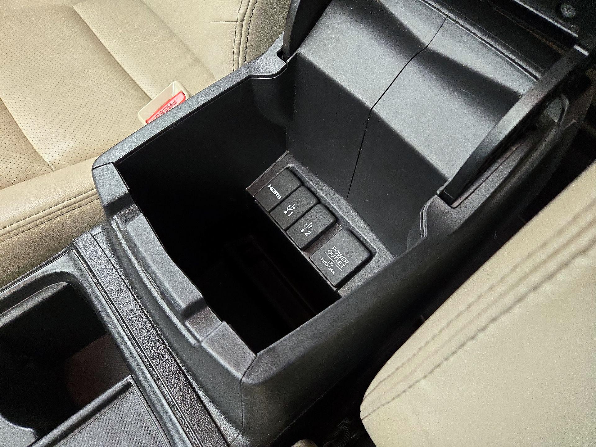 Thumbnail: 2016 Honda CR-V - 18