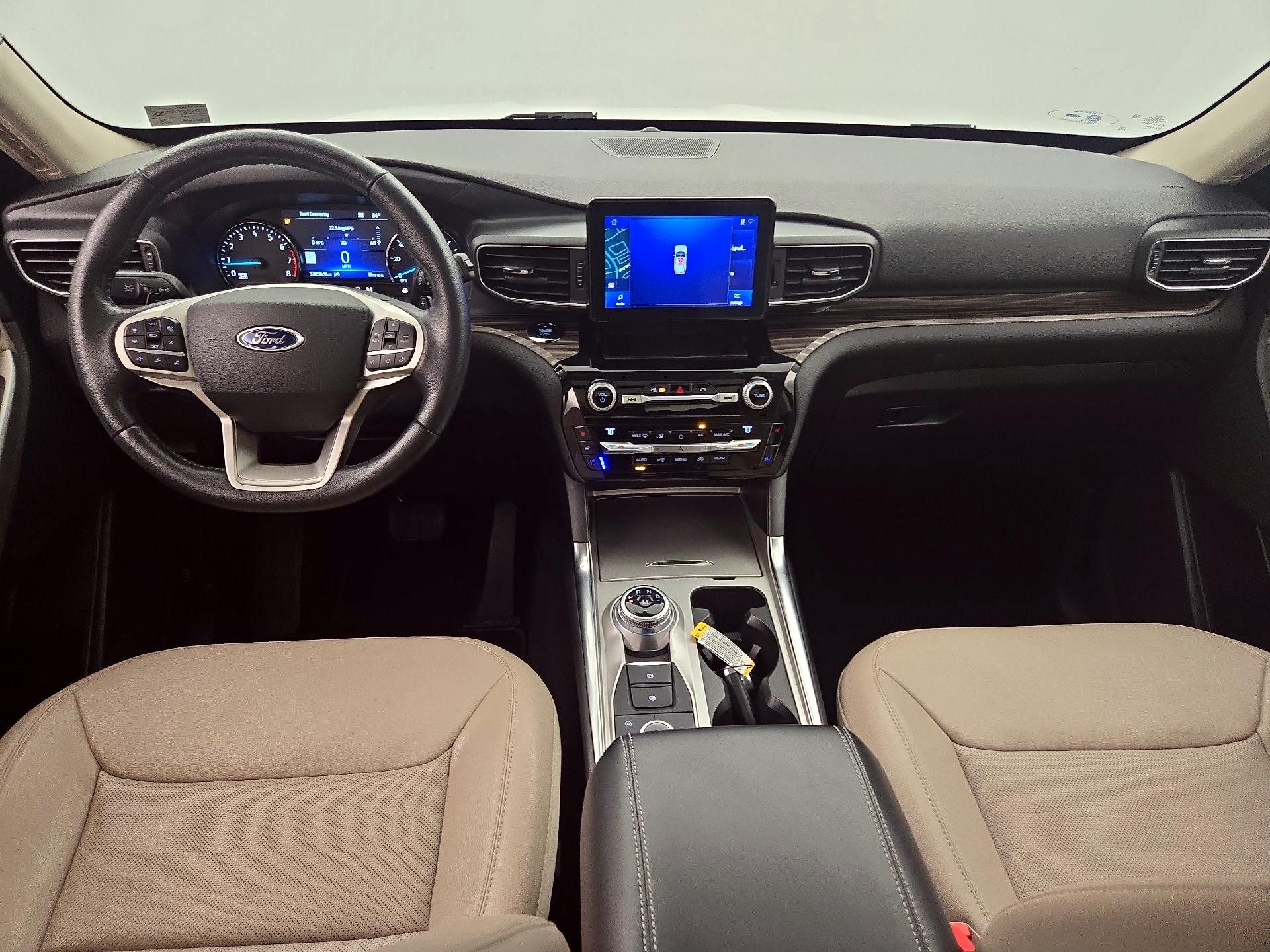 Thumbnail: 2021 Ford Explorer - 9