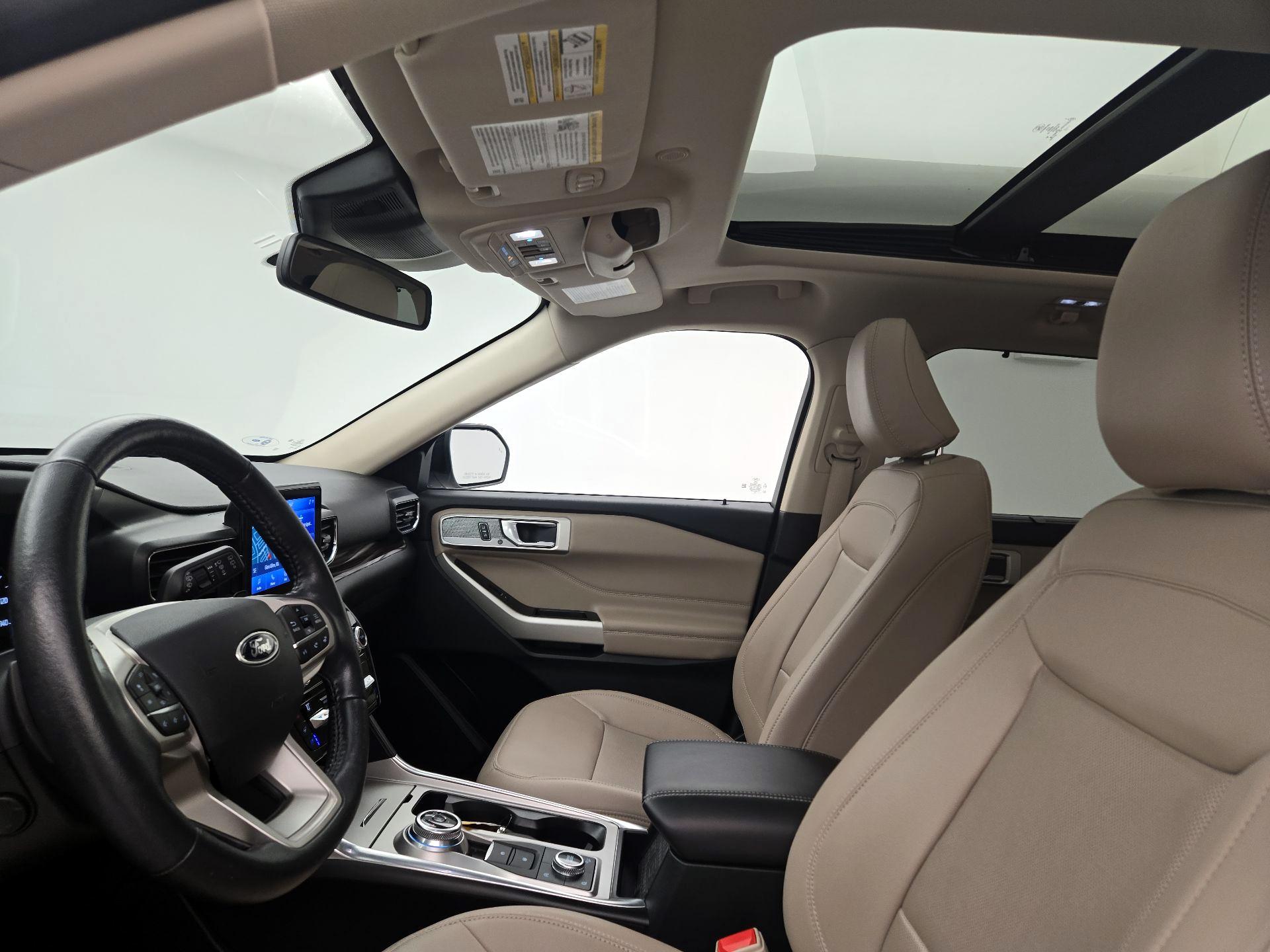 Thumbnail: 2021 Ford Explorer - 20