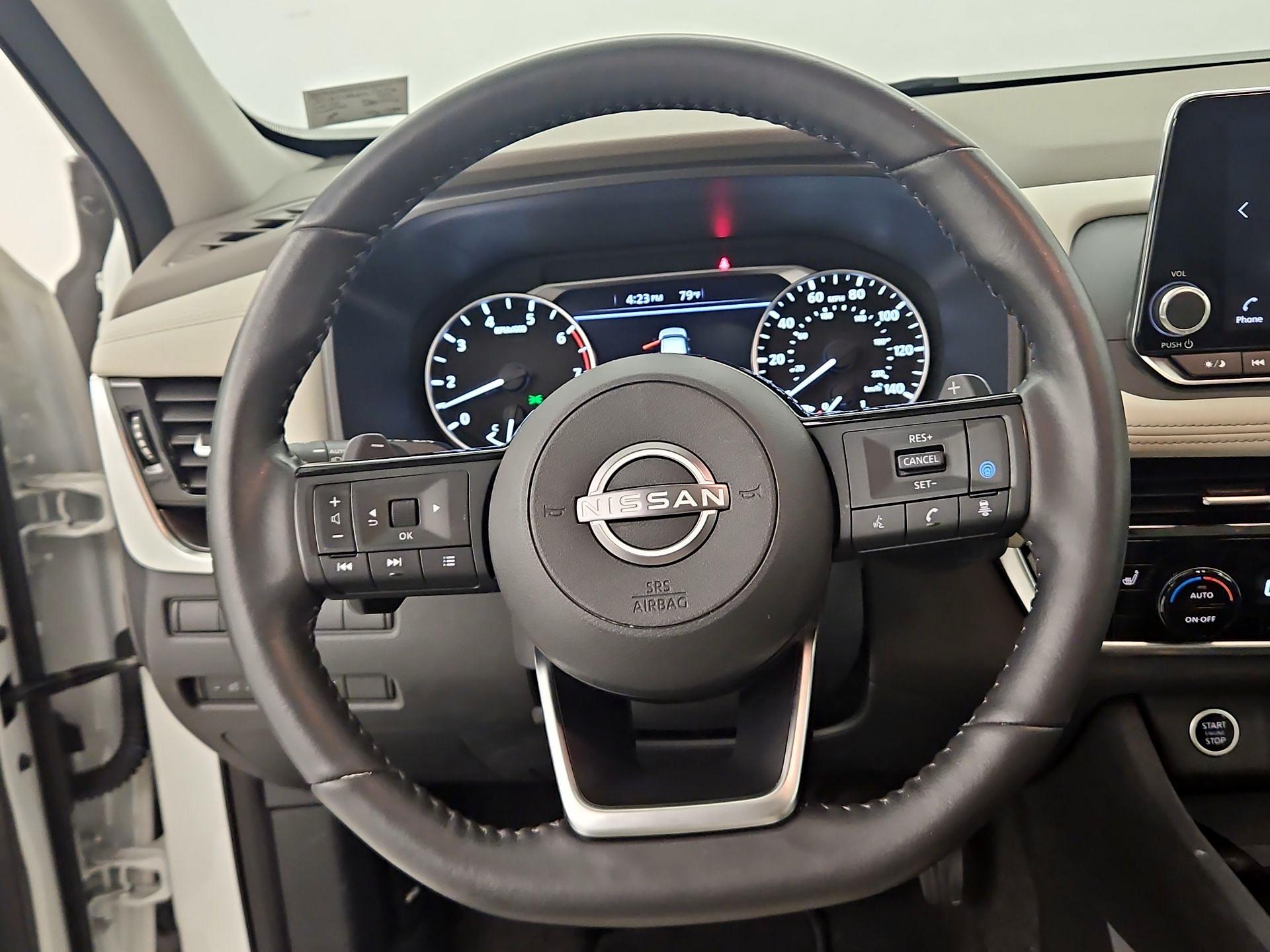 Thumbnail: 2022 Nissan Rogue - 10