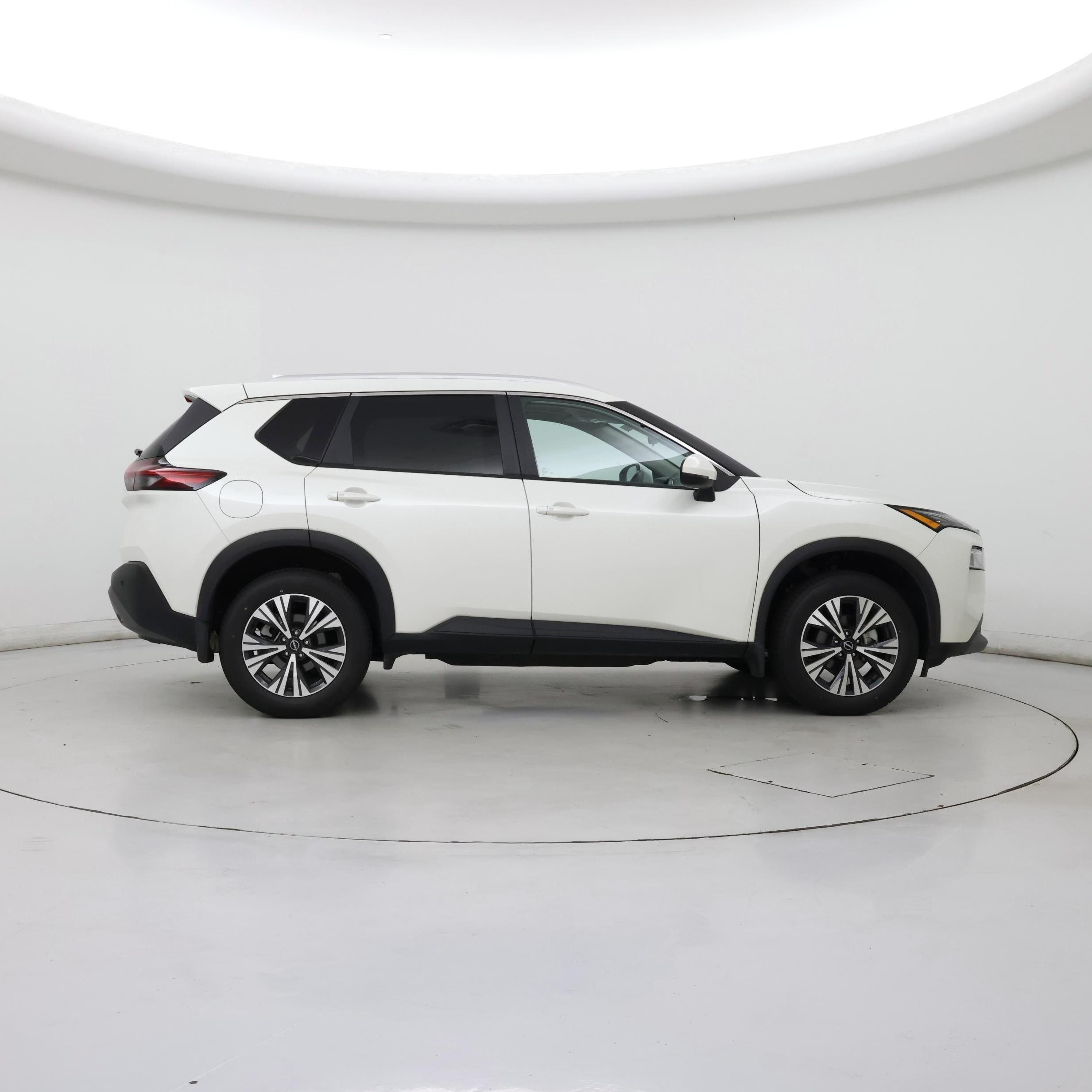 Thumbnail: 2022 Nissan Rogue - 7