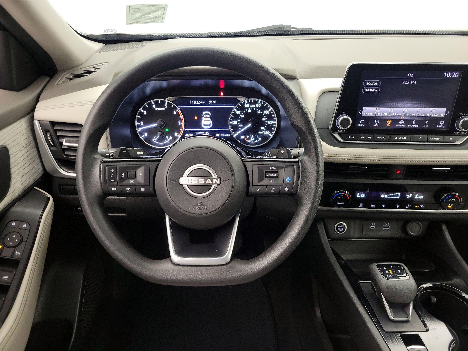 Thumbnail: 2023 Nissan Rogue - 10