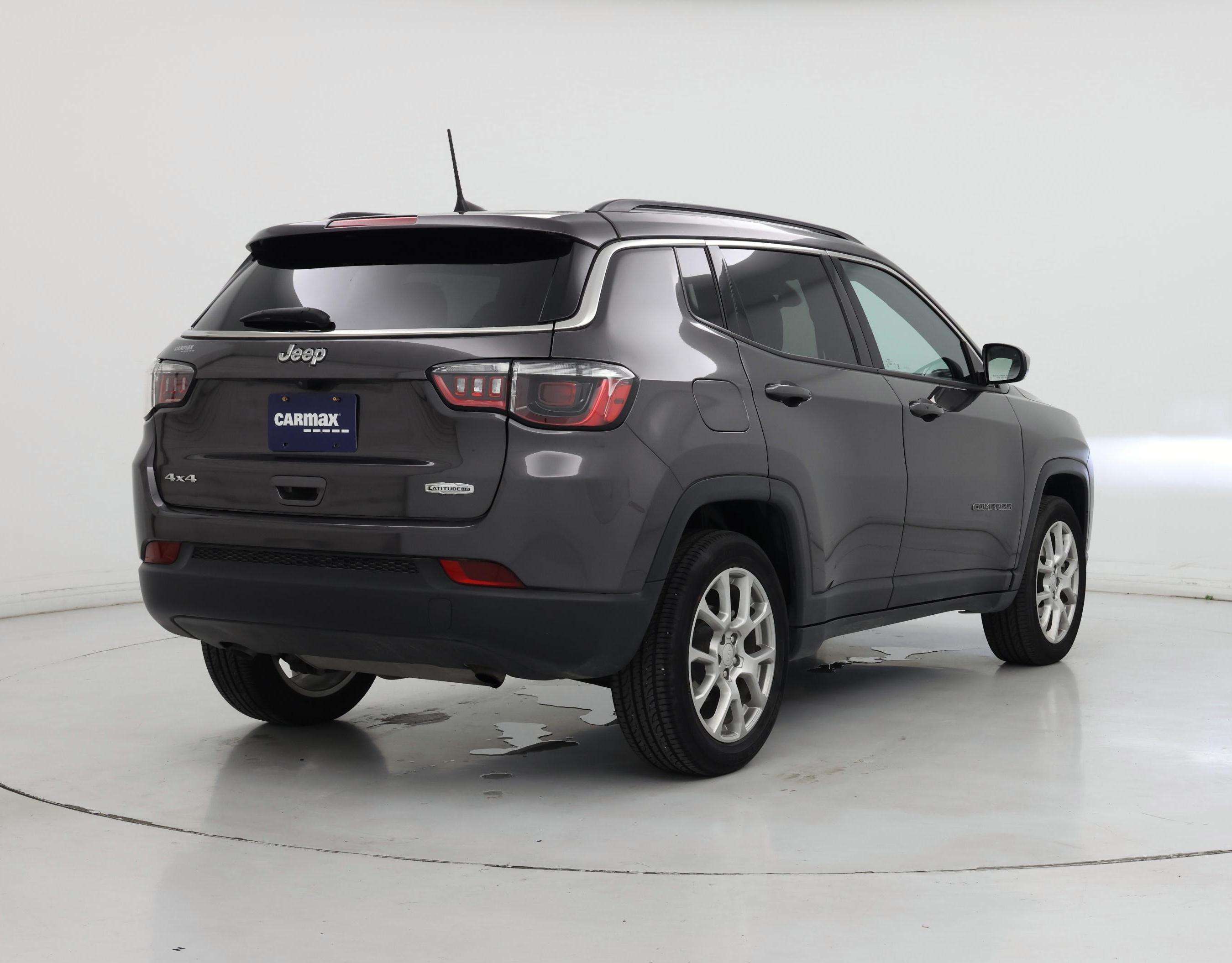 Thumbnail: 2023 Jeep Compass - 8