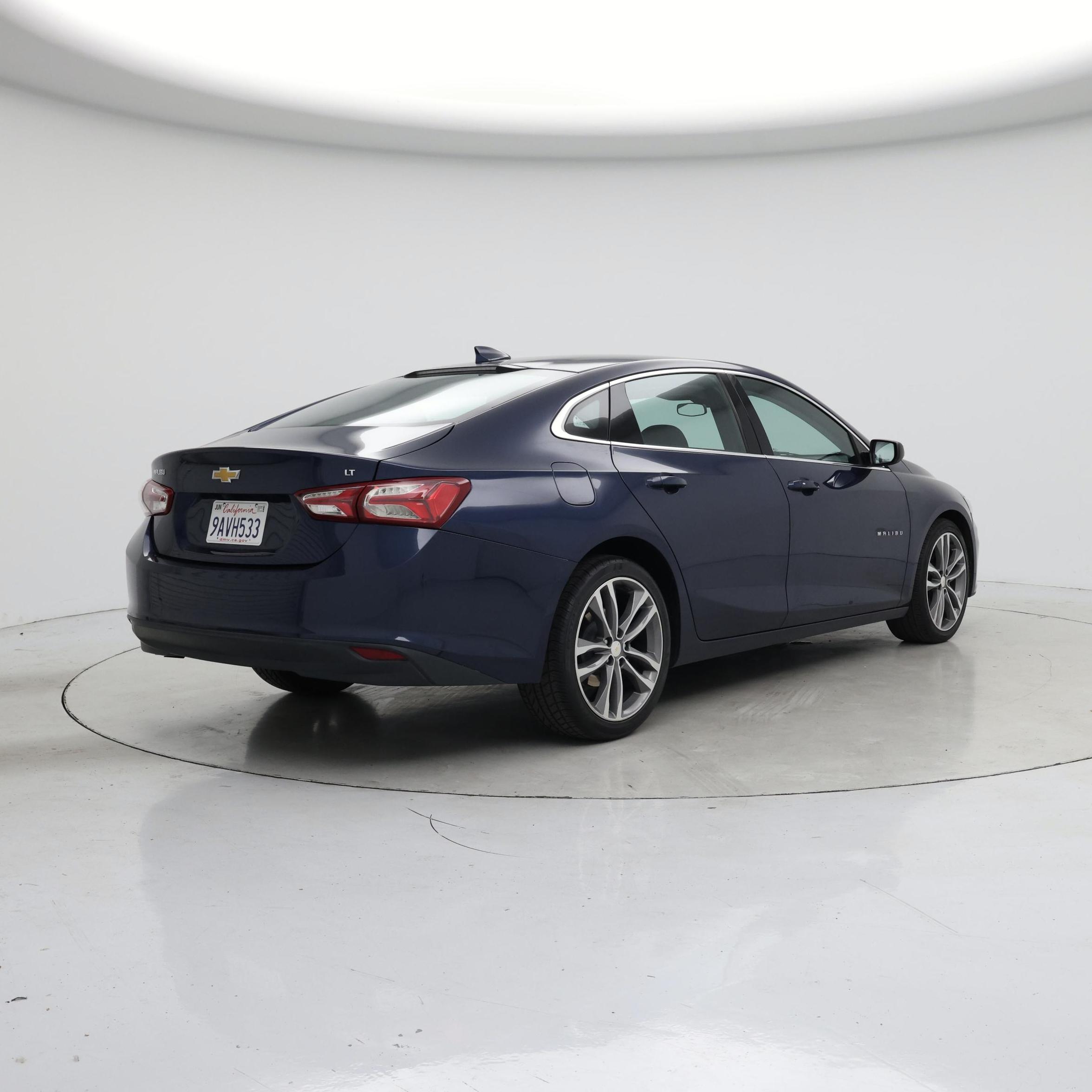 Thumbnail: 2022 Chevrolet Malibu - 8
