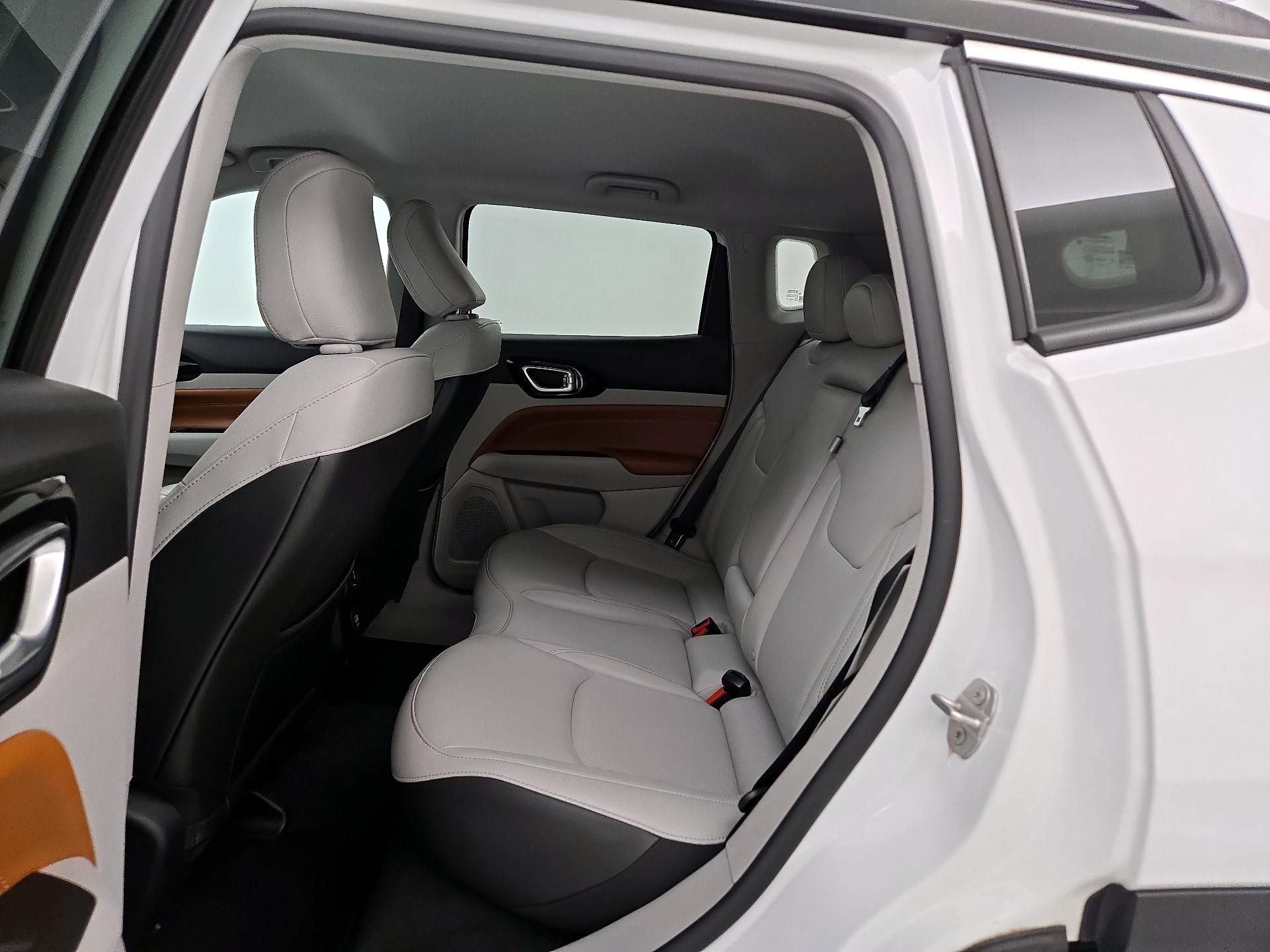 Thumbnail: 2022 Jeep Compass - 19