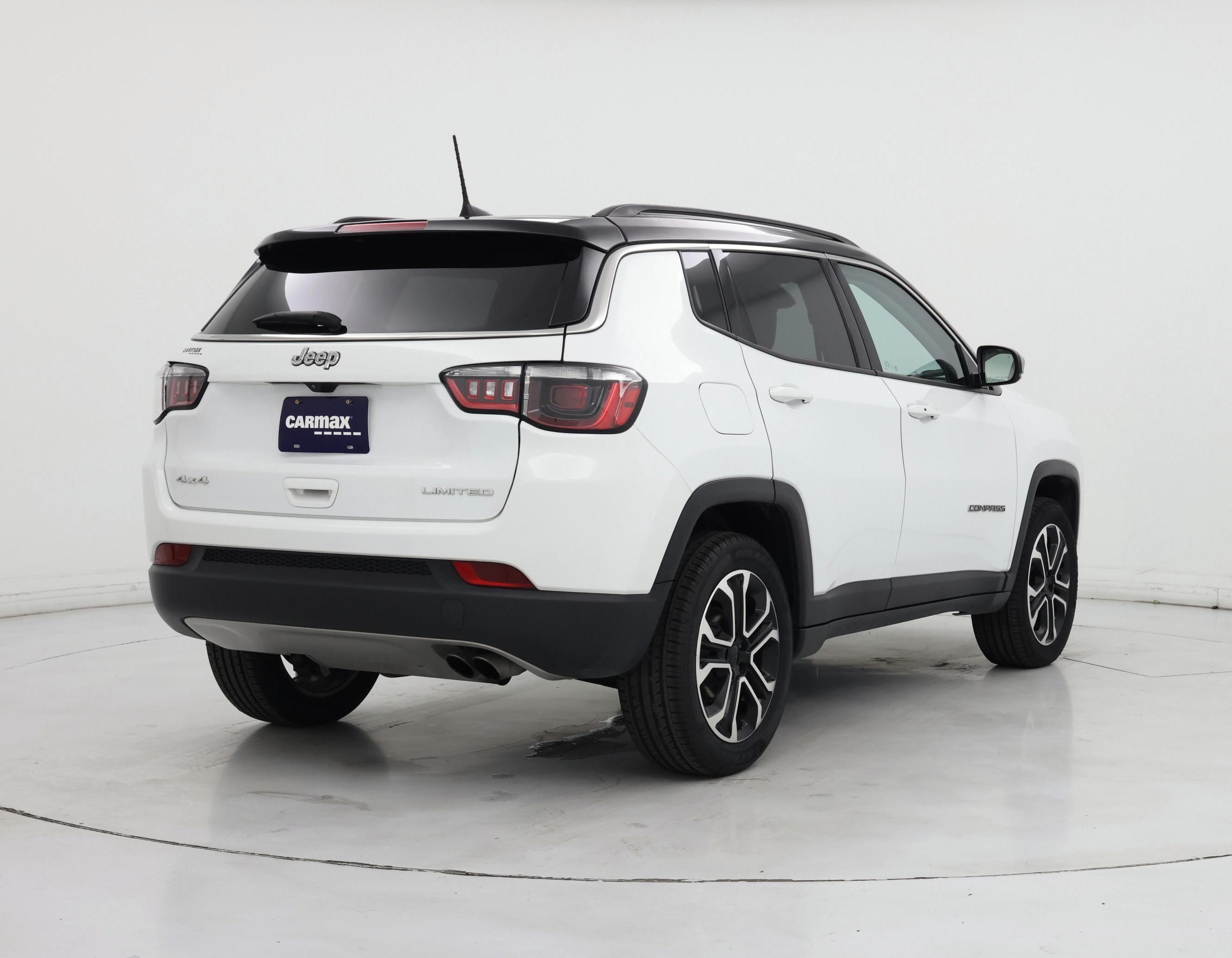 Thumbnail: 2022 Jeep Compass - 8
