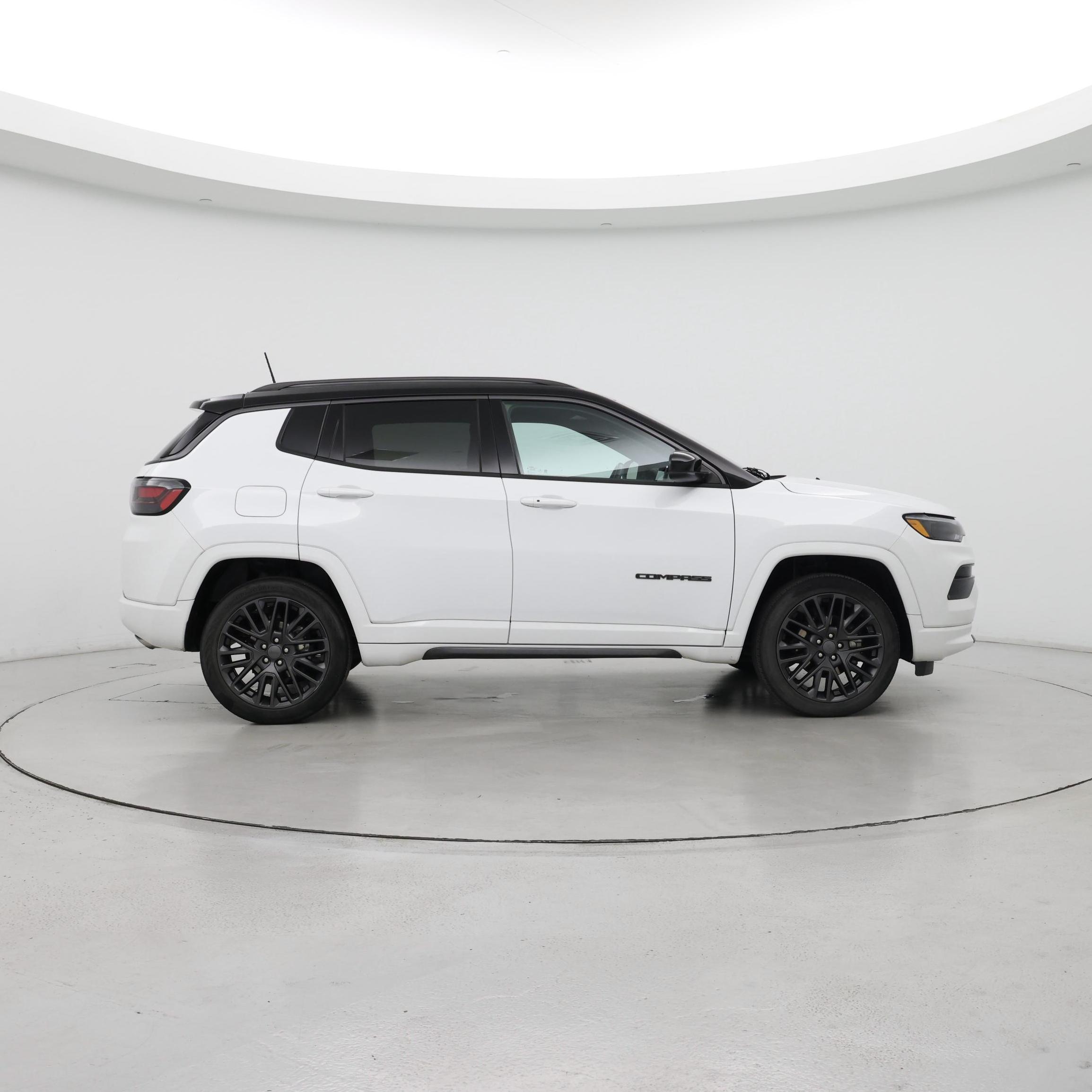 Thumbnail: 2022 Jeep Compass - 7