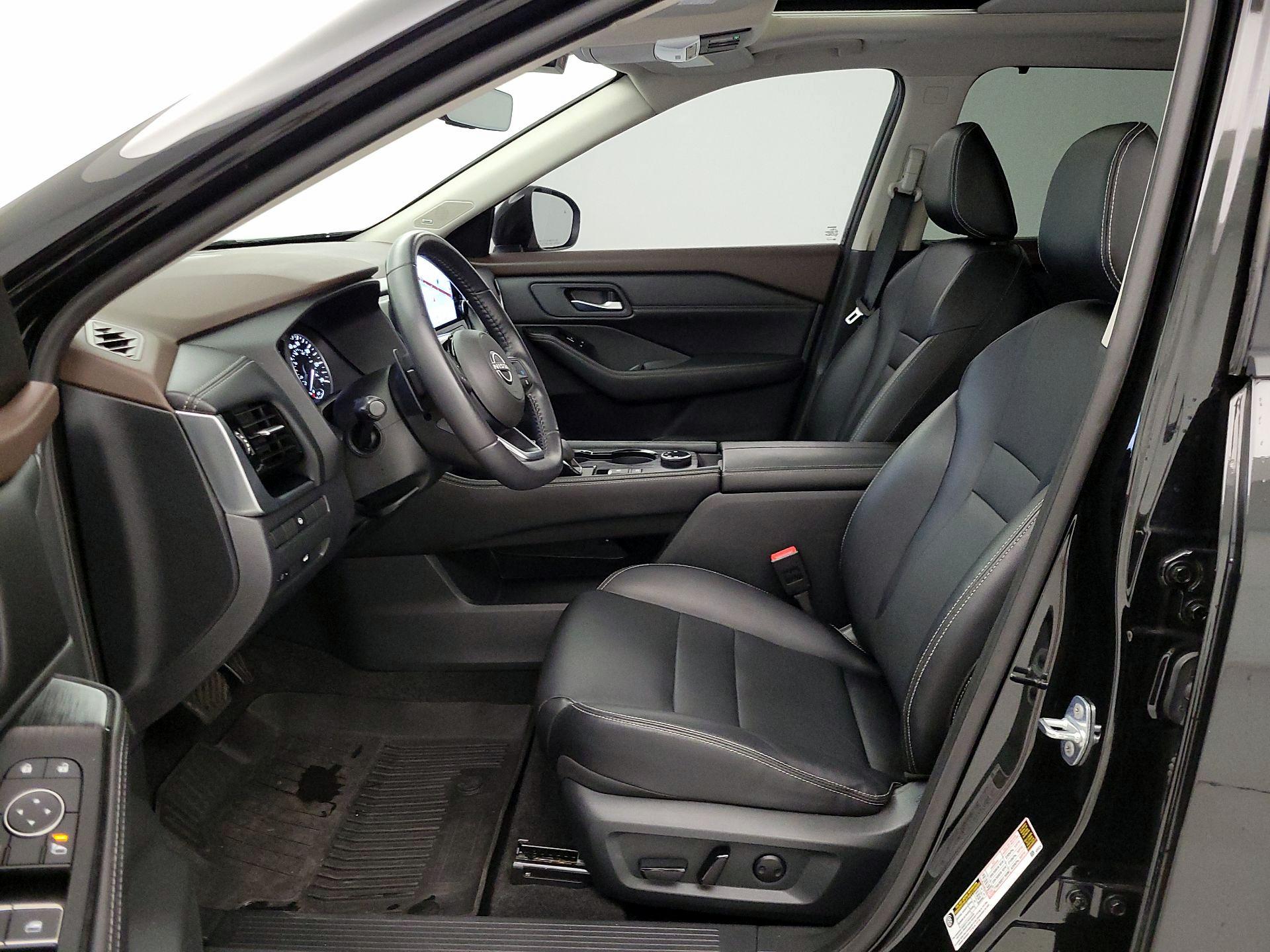 Thumbnail: 2023 Nissan Rogue - 11