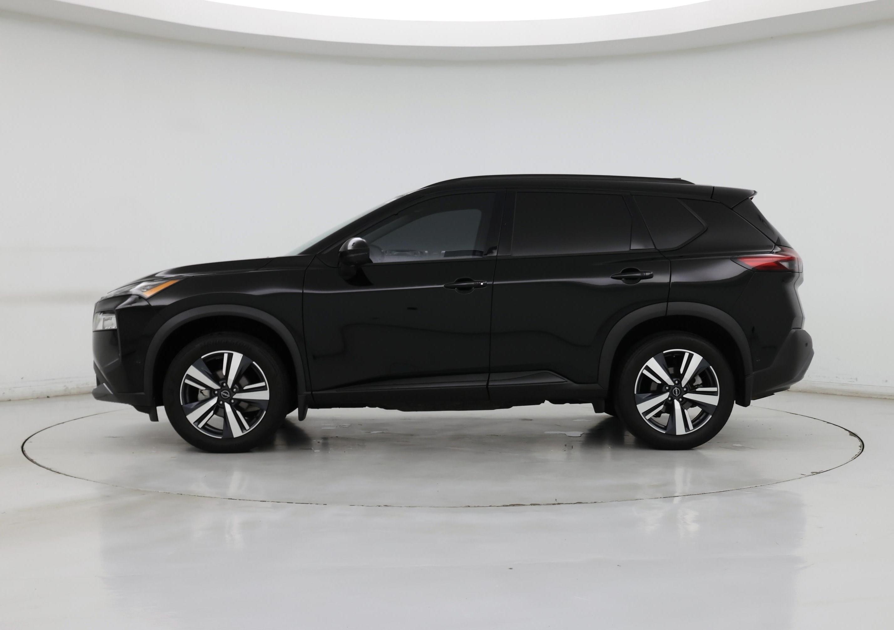 Thumbnail: 2023 Nissan Rogue - 3