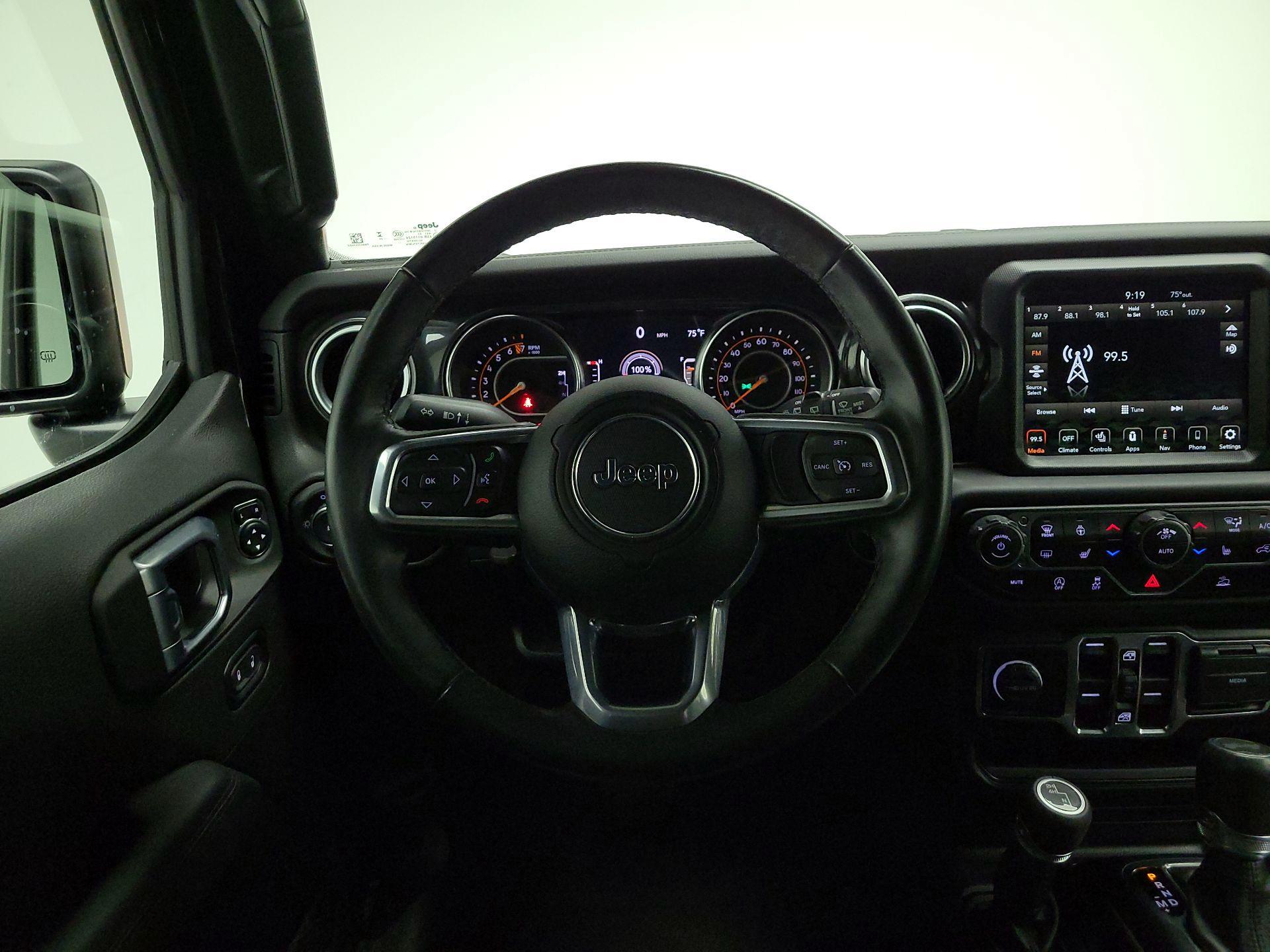 Thumbnail: 2021 Jeep Wrangler - 10