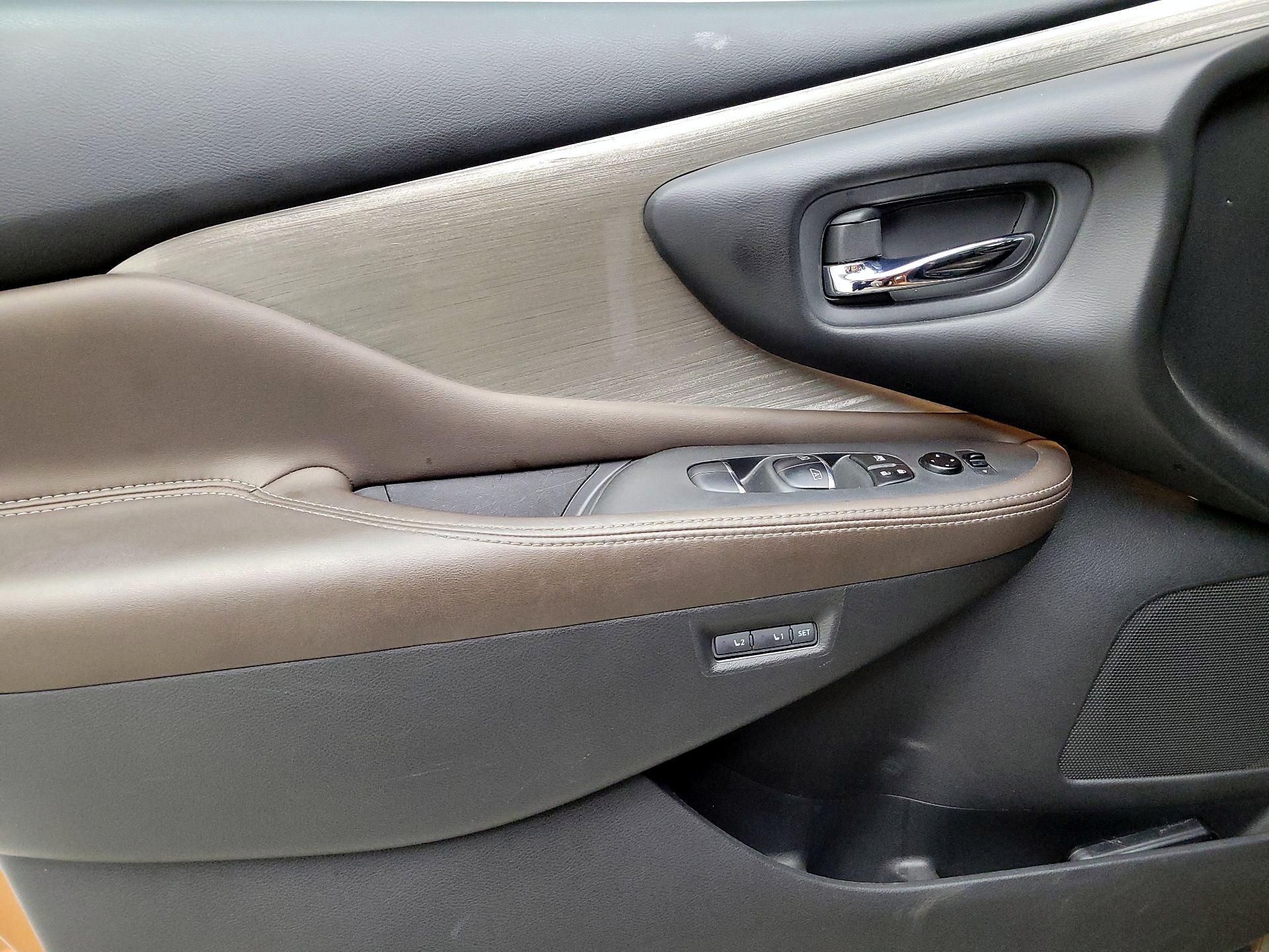 Thumbnail: 2016 Nissan Murano - 12