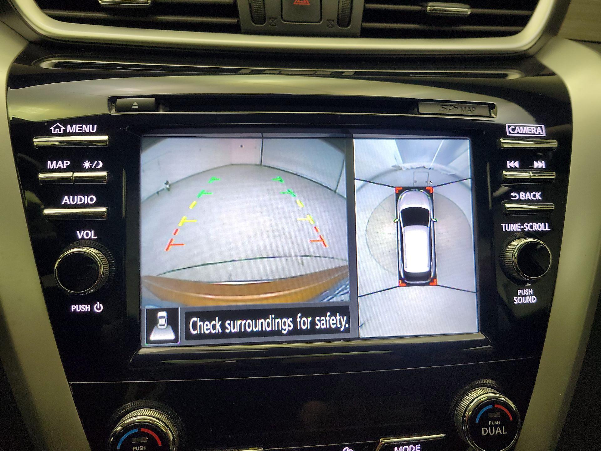 Thumbnail: 2016 Nissan Murano - 15