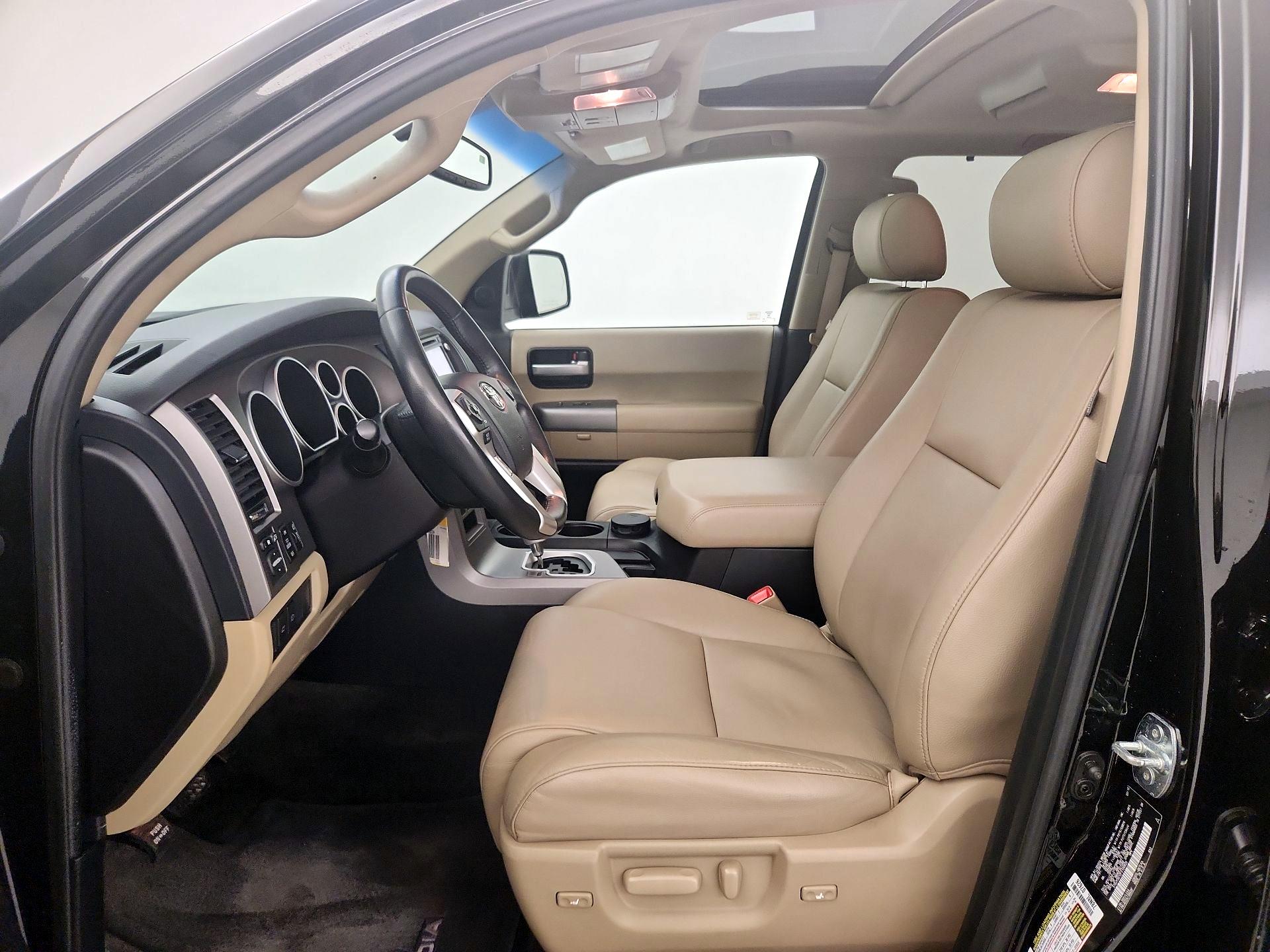 Thumbnail: 2015 Toyota Sequoia - 11