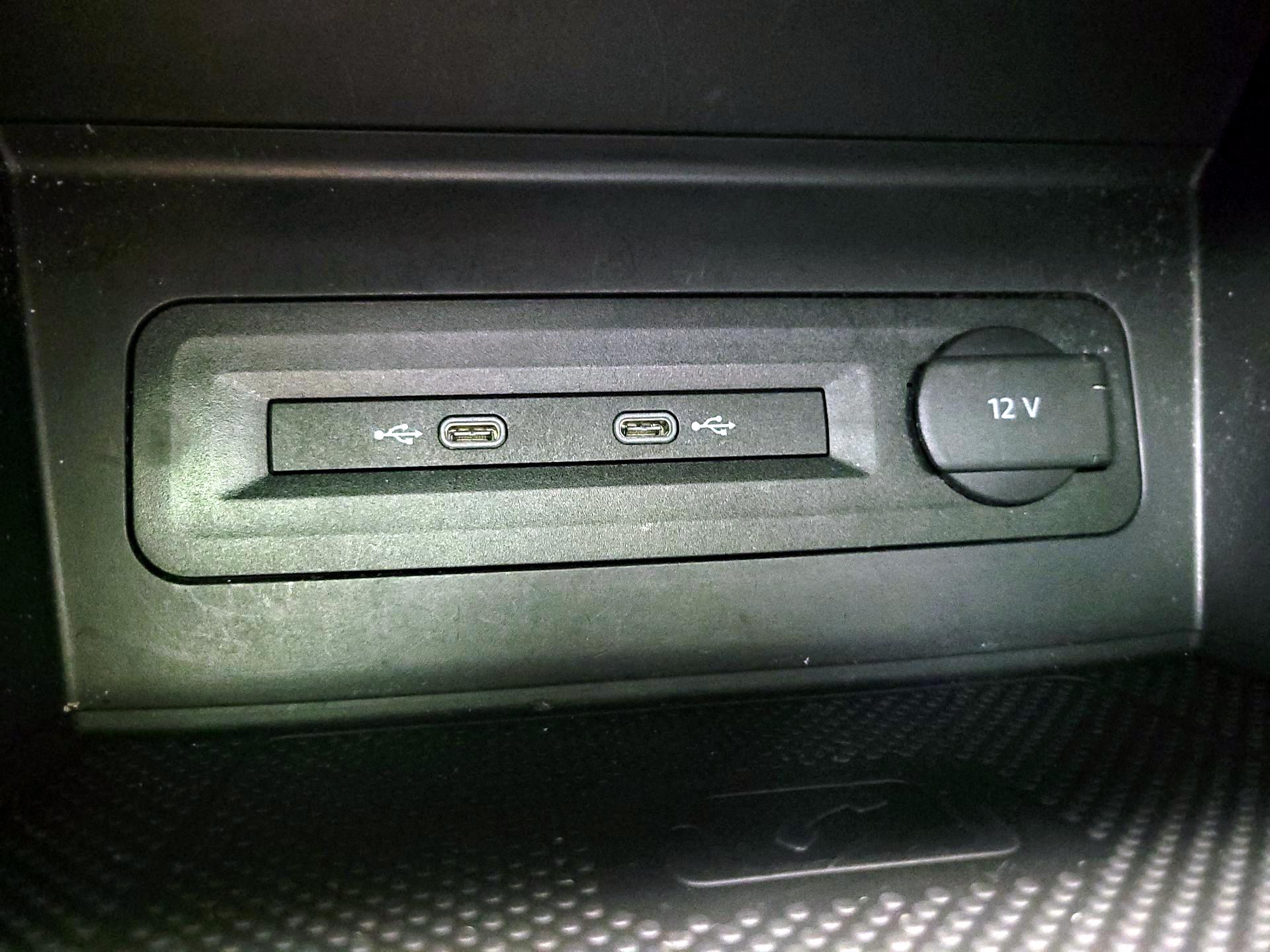 Thumbnail: 2021 Volkswagen Atlas - 19