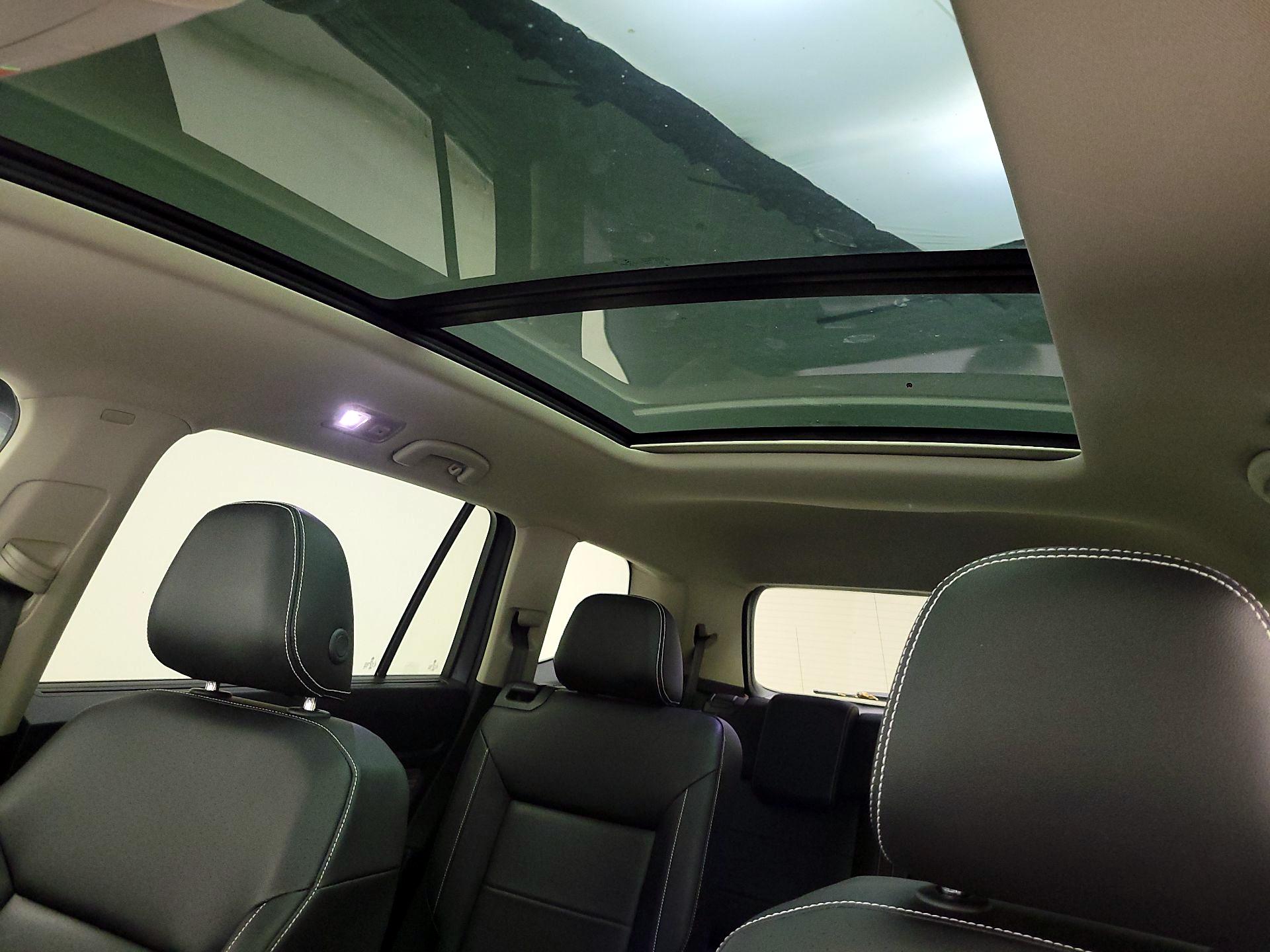 Thumbnail: 2021 Volkswagen Atlas - 20