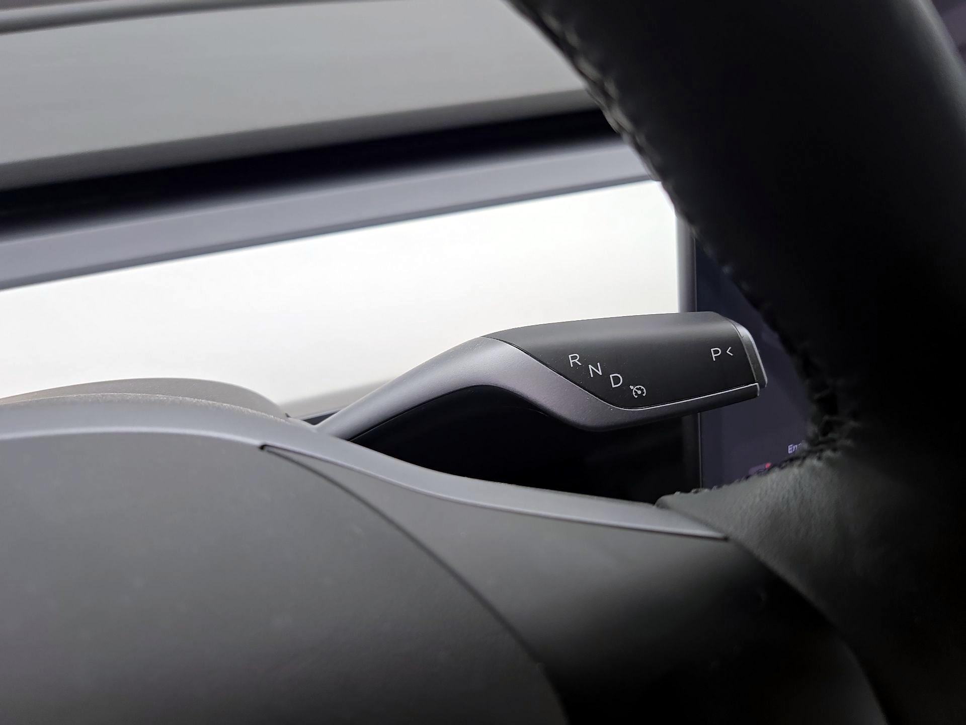 Thumbnail: 2022 Tesla Model Y - 17