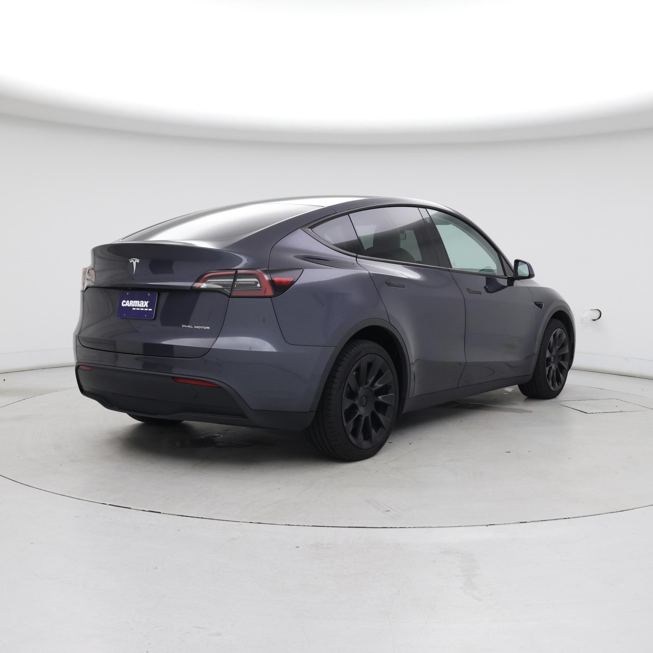Thumbnail: 2022 Tesla Model Y - 8