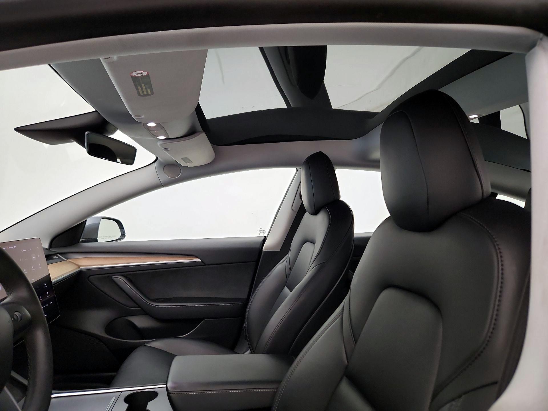 Thumbnail: 2021 Tesla Model 3 - 20