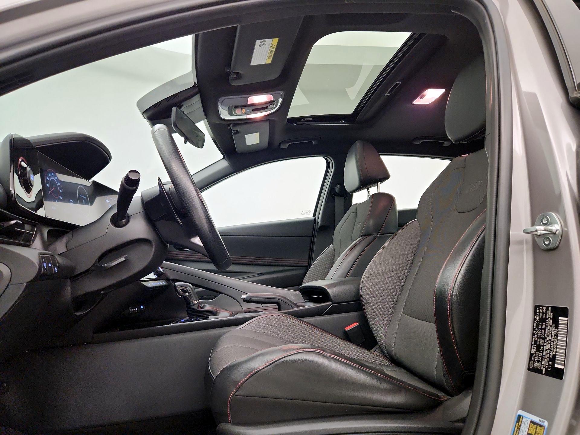 Thumbnail: 2023 Hyundai Elantra - 20