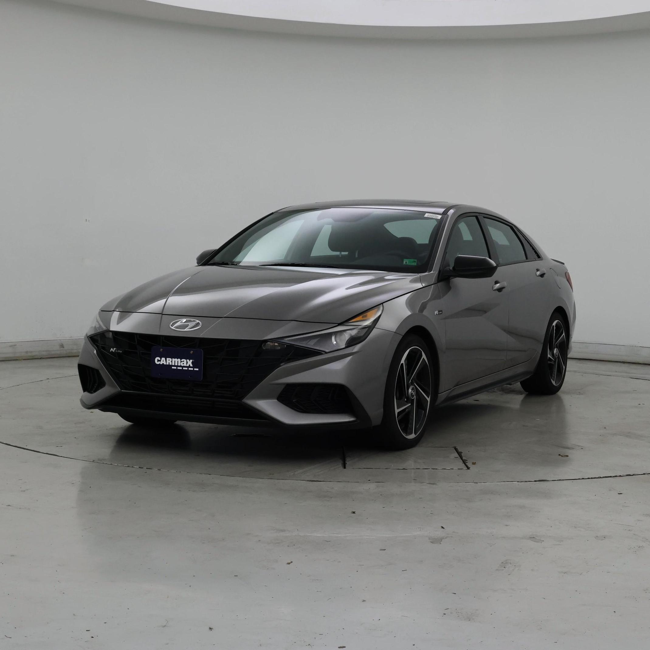 Thumbnail: 2023 Hyundai Elantra - 4