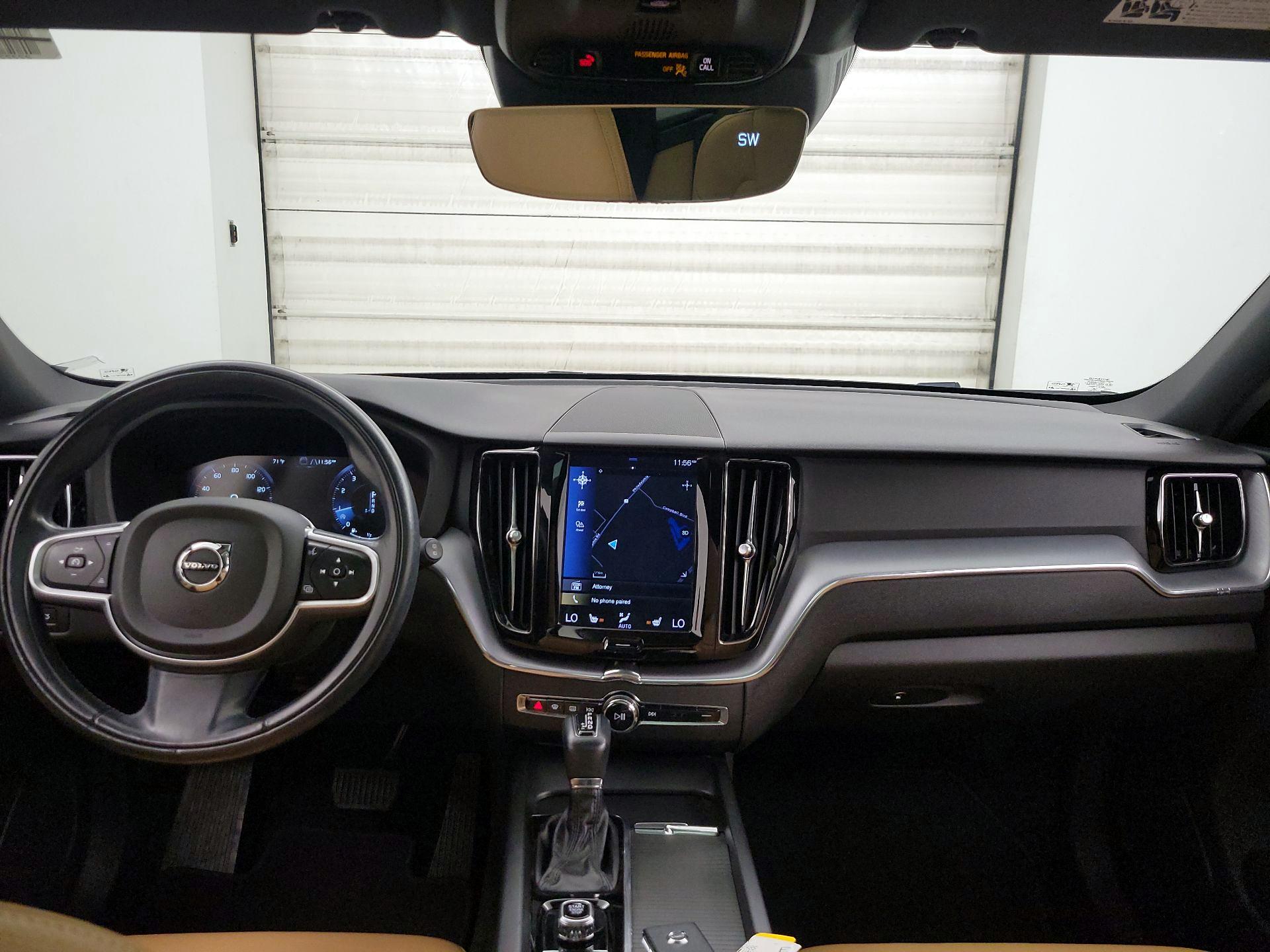 Thumbnail: 2020 Volvo XC60 - 9