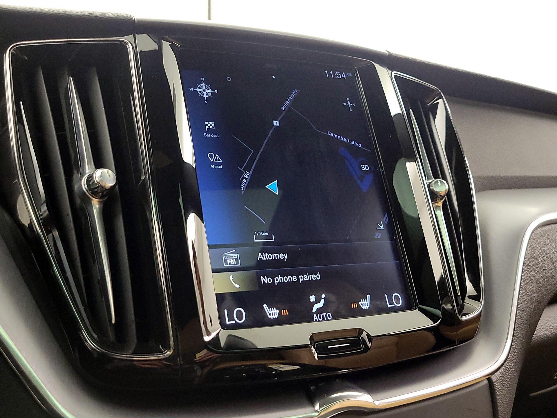 Thumbnail: 2020 Volvo XC60 - 14