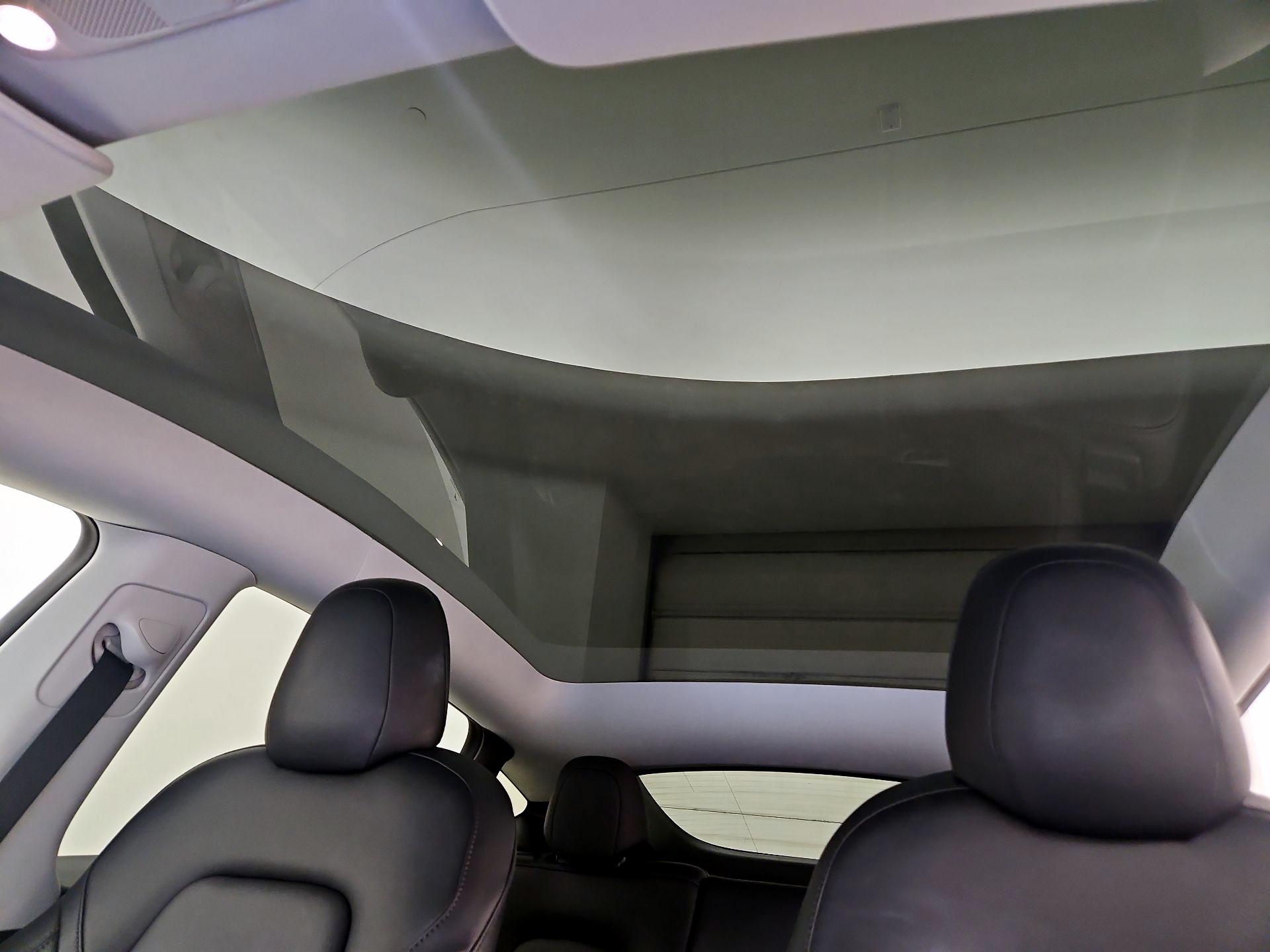 Thumbnail: 2021 Tesla Model Y - 18