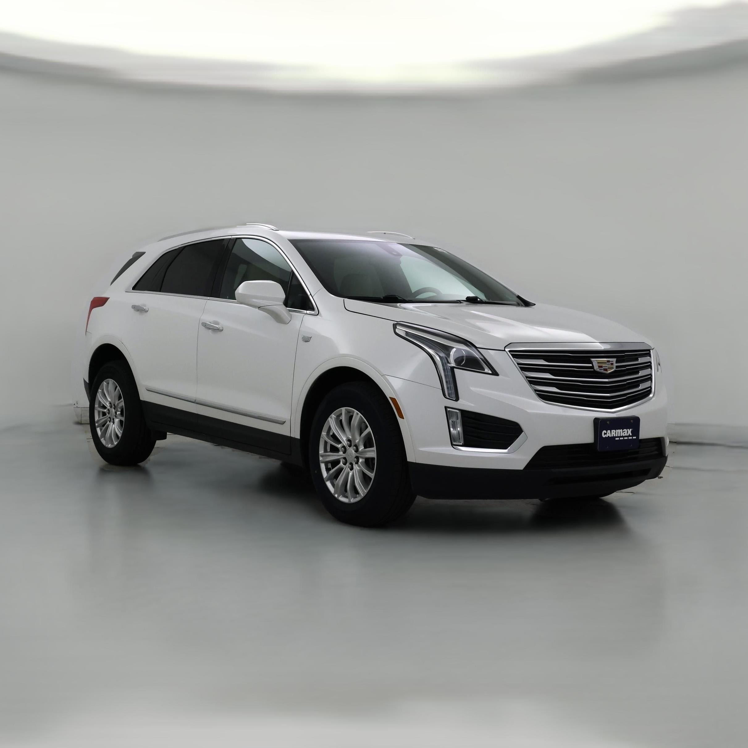 Thumbnail: 2017 Cadillac XT5 - 1