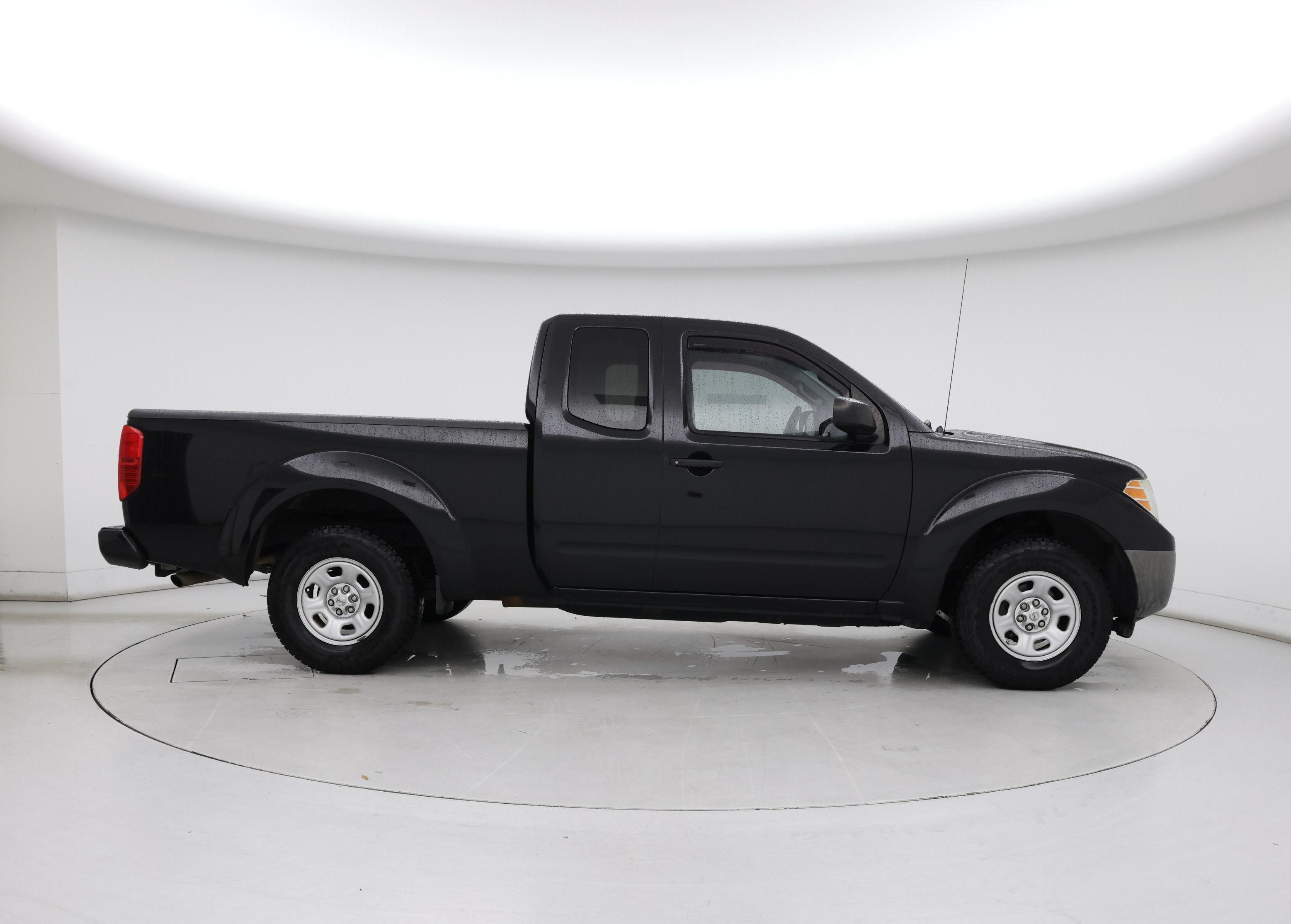 Thumbnail: 2017 Nissan Frontier - 7