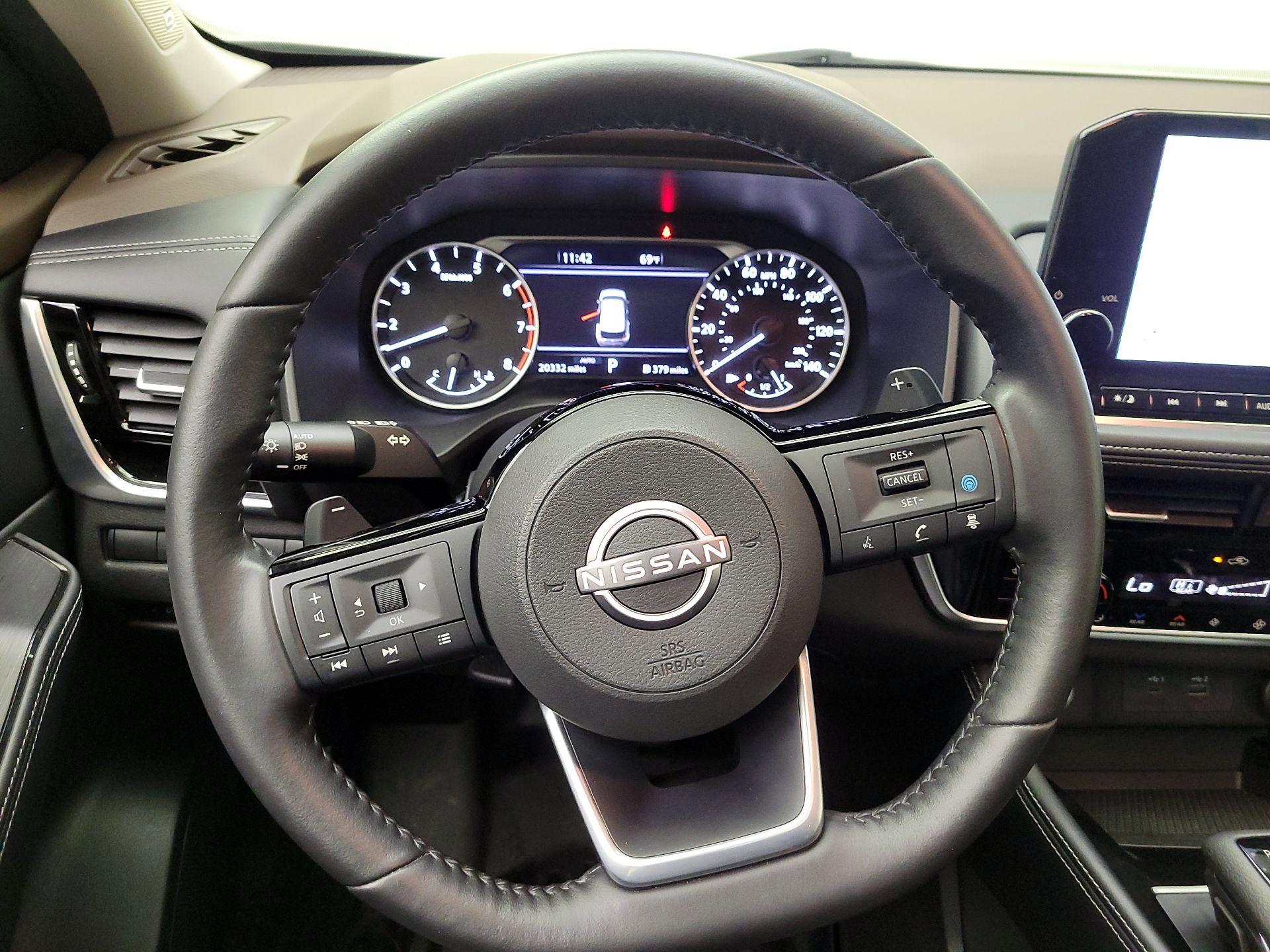 Thumbnail: 2023 Nissan Rogue - 10