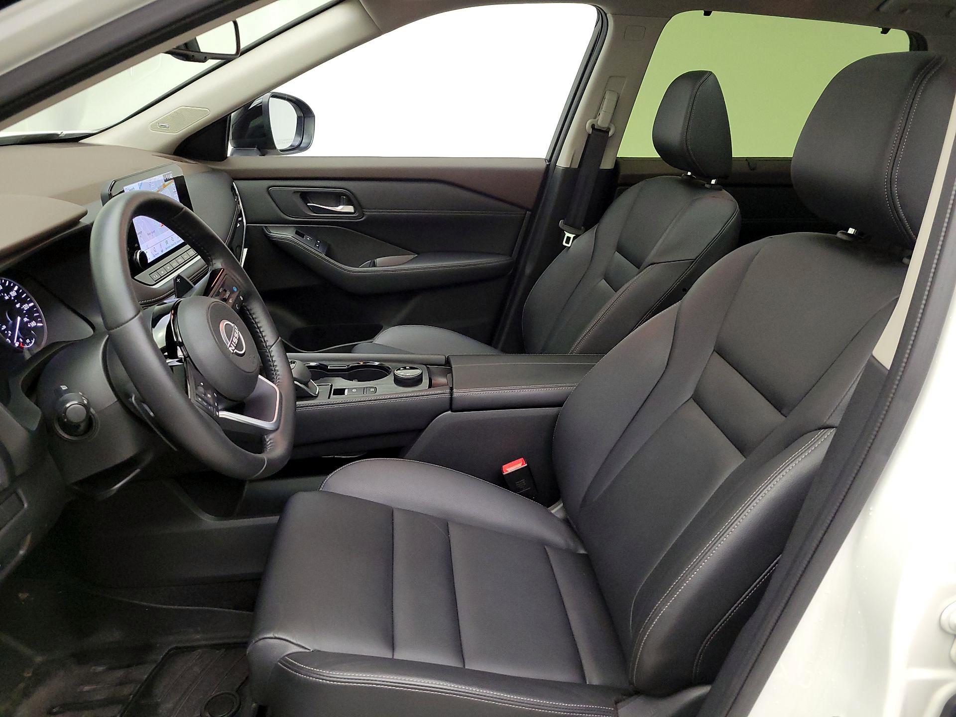 Thumbnail: 2023 Nissan Rogue - 11