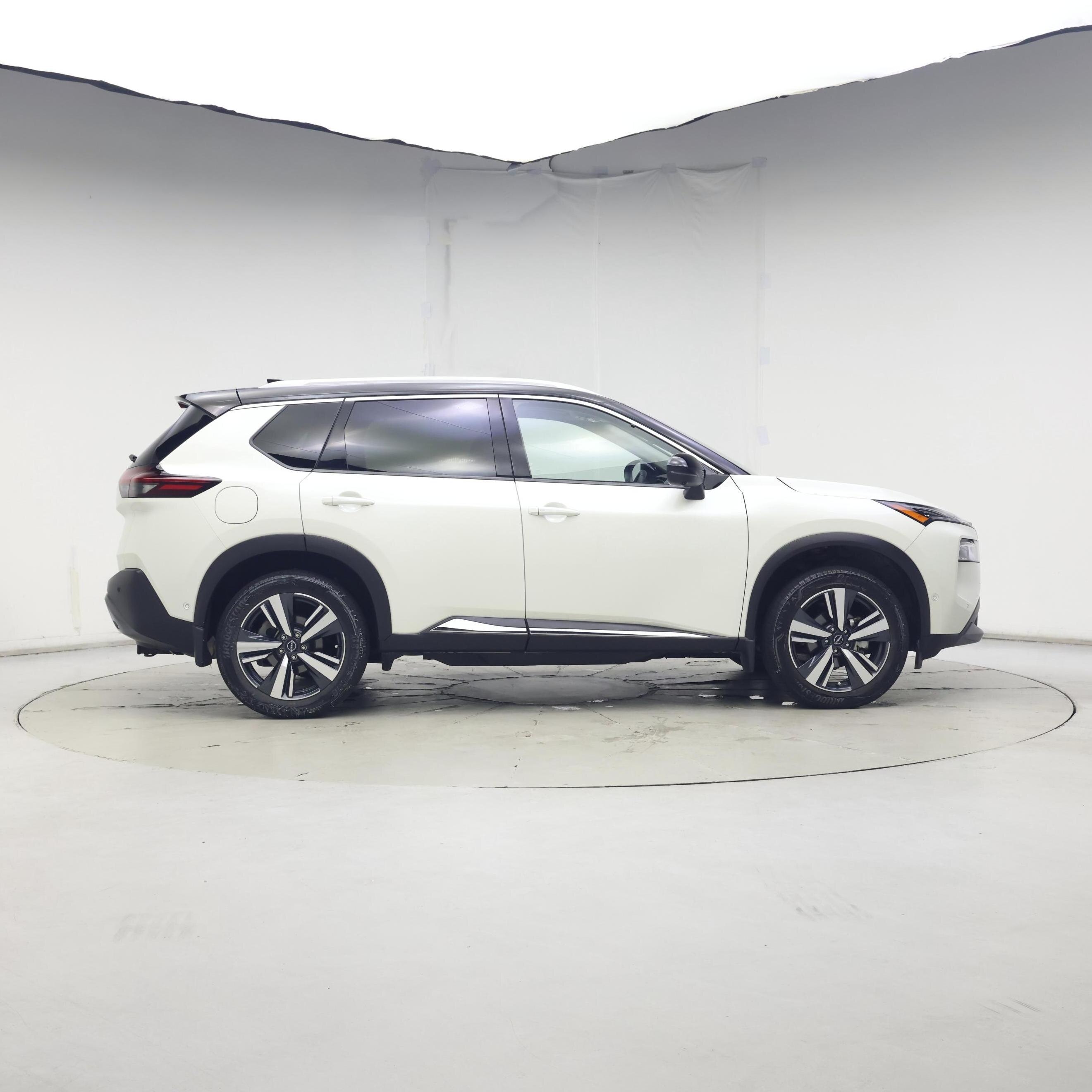 Thumbnail: 2023 Nissan Rogue - 7