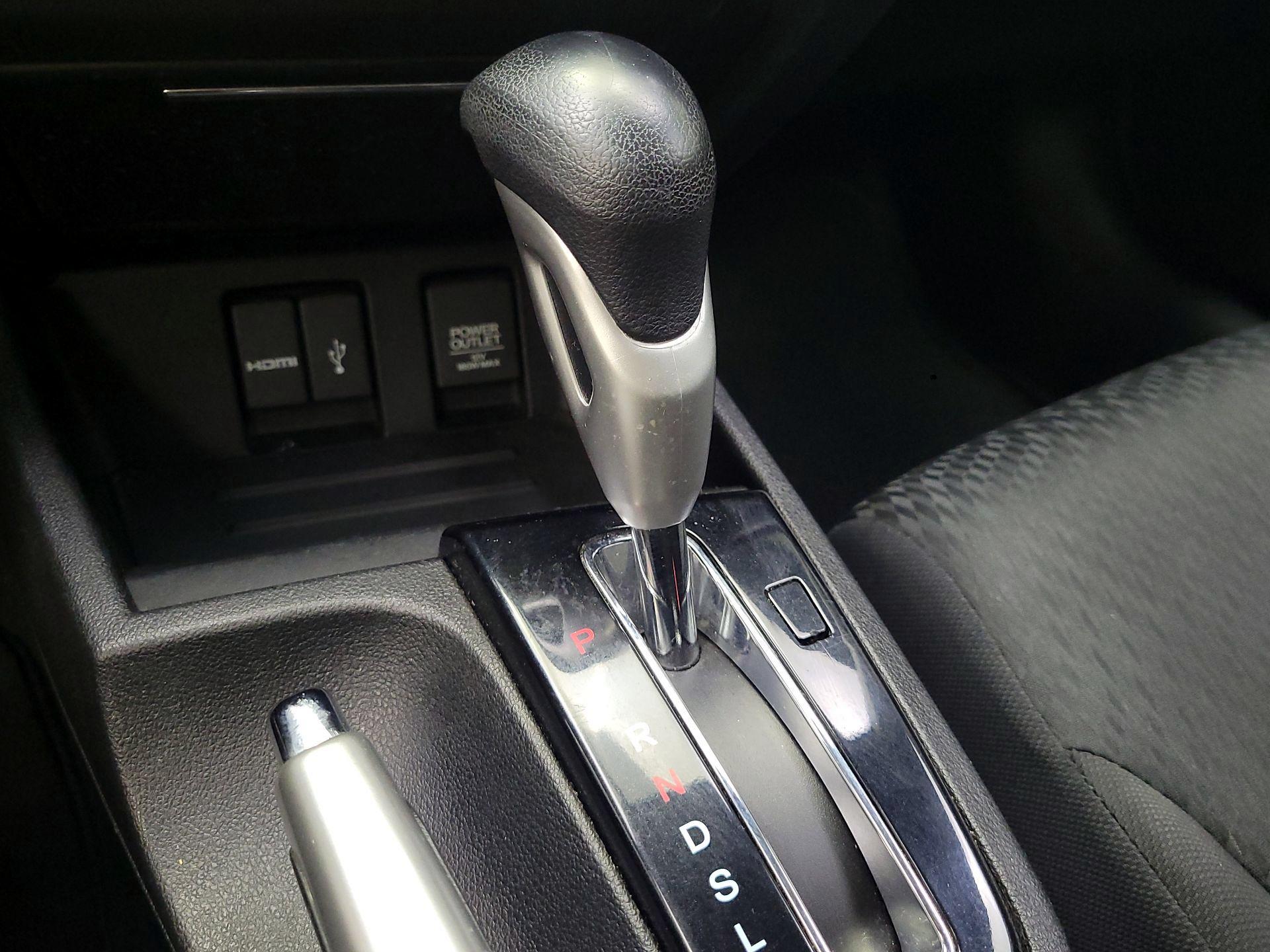 Thumbnail: 2015 Honda Civic - 17