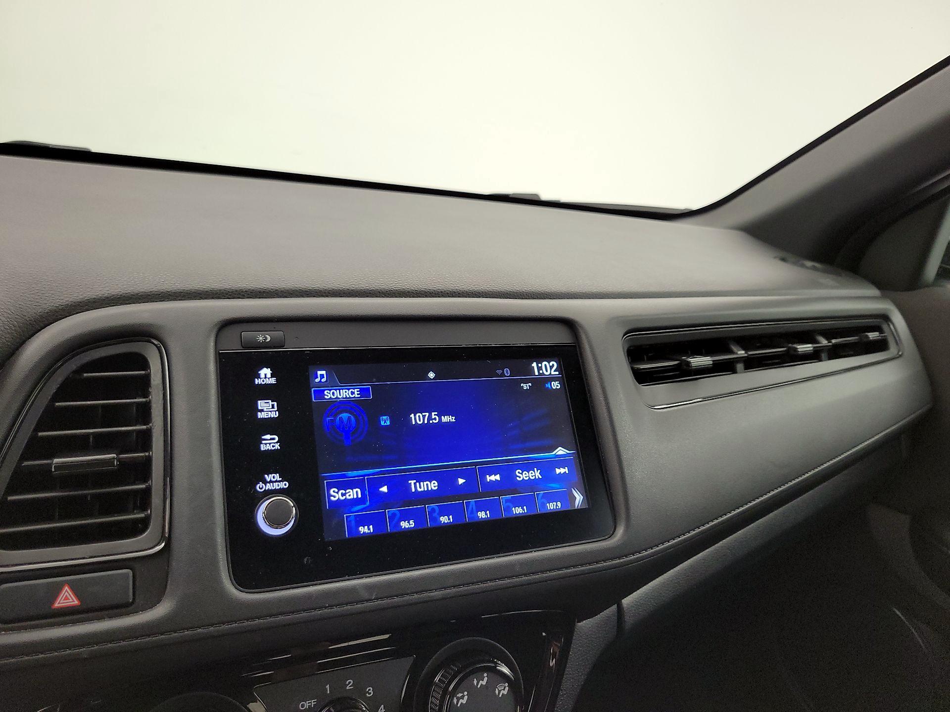 Thumbnail: 2019 Honda HR-V - 15