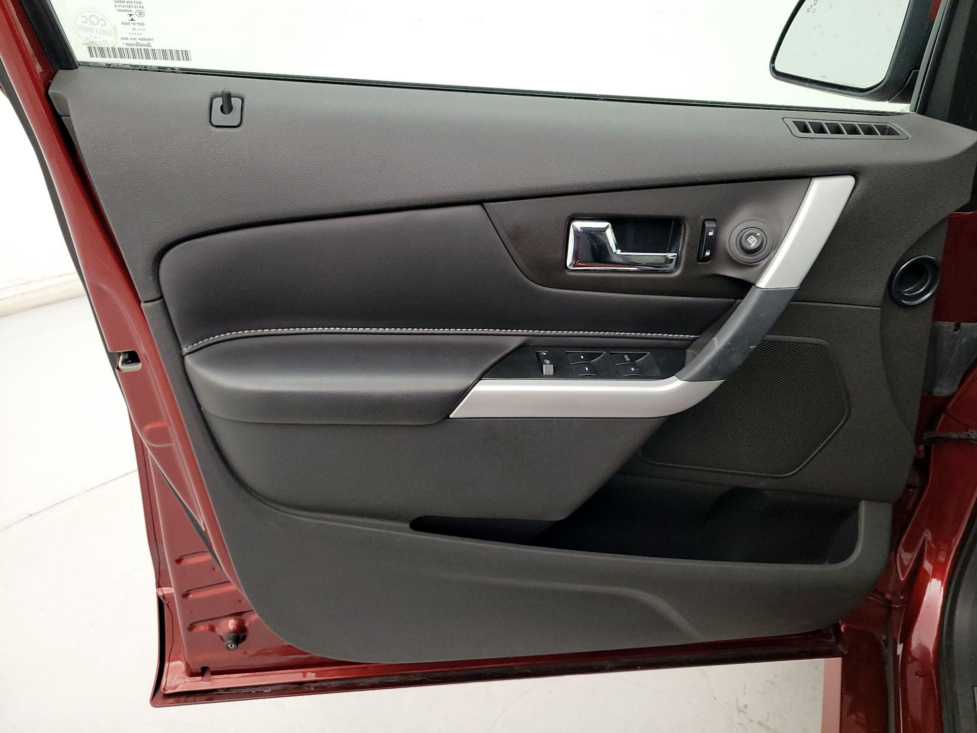 Thumbnail: 2014 Ford Edge - 12