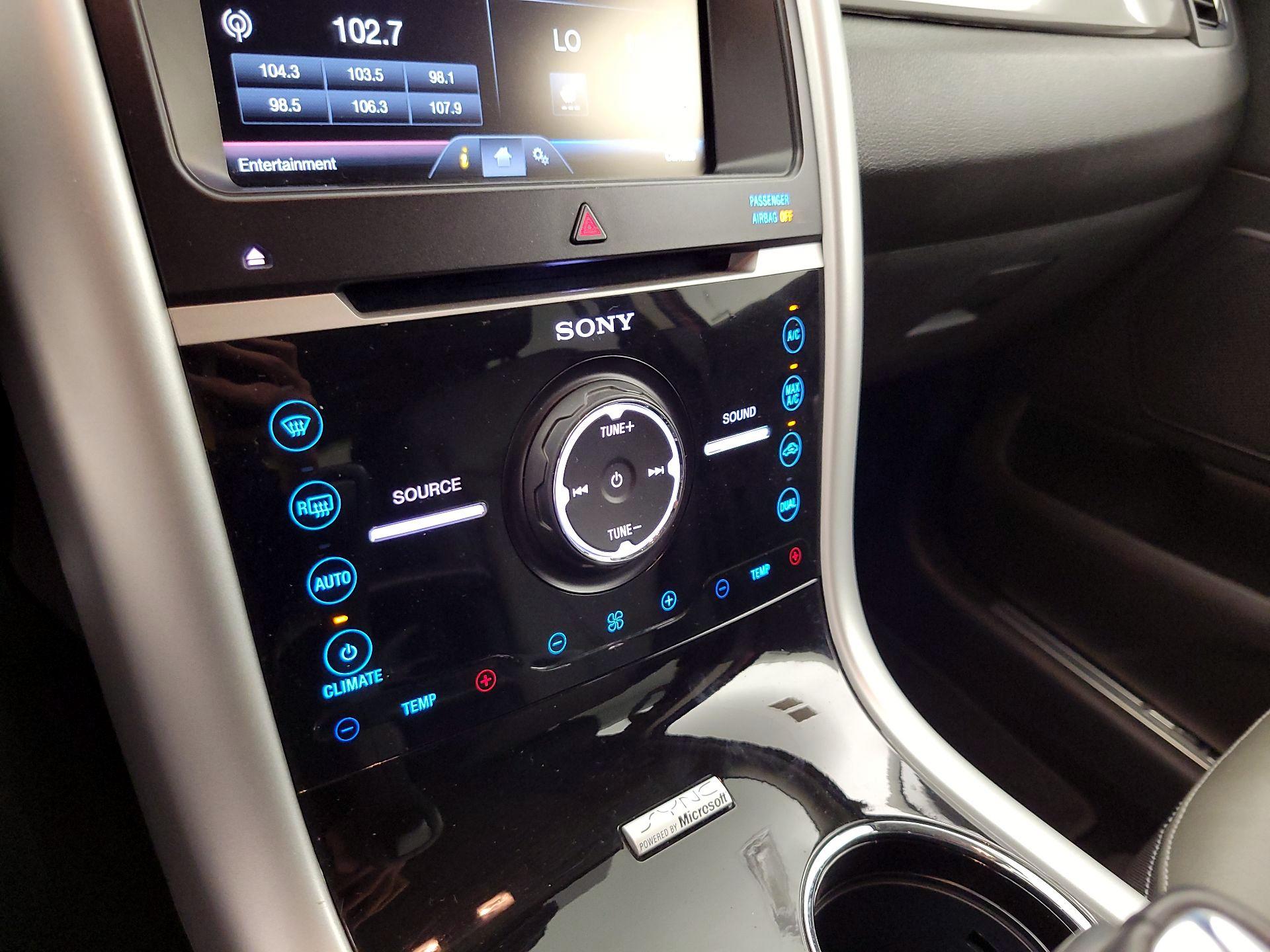 Thumbnail: 2014 Ford Edge - 16