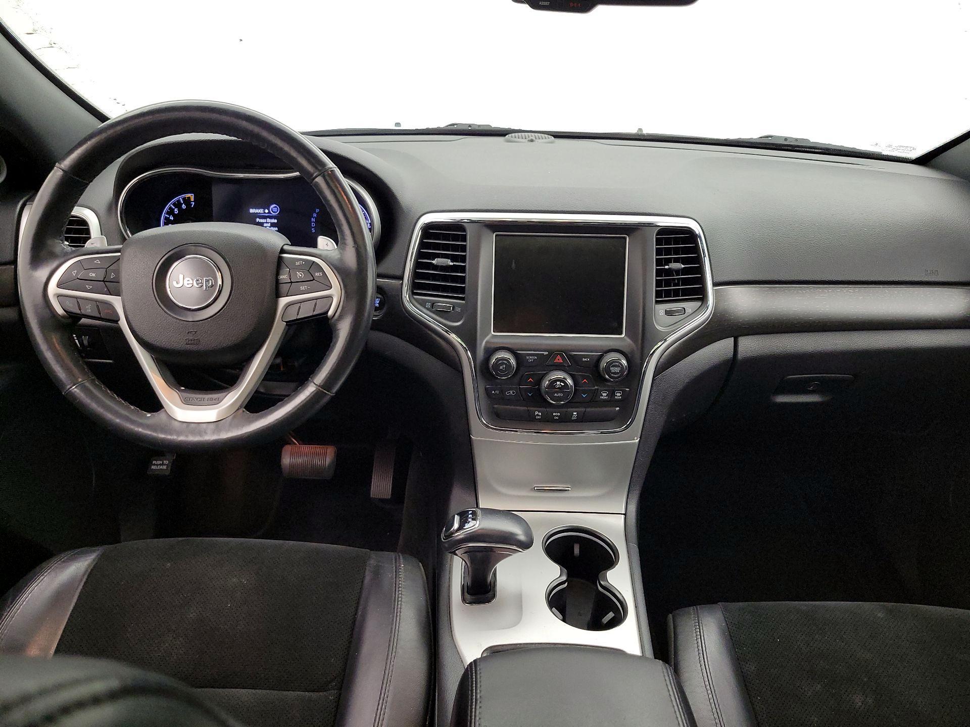 Thumbnail: 2015 Jeep Grand Cherokee - 9