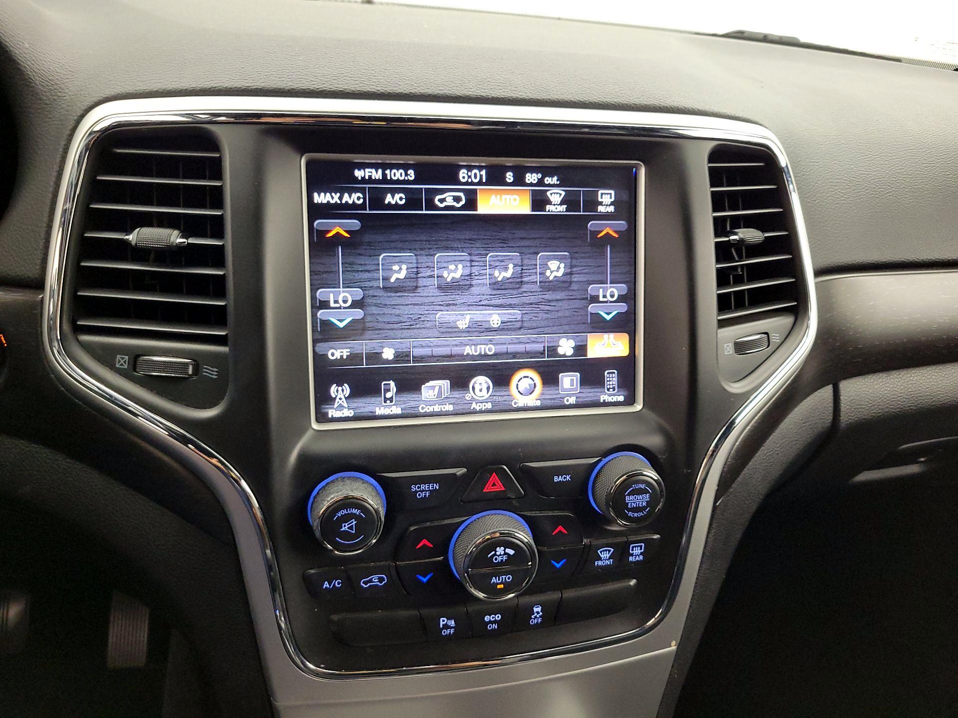 Thumbnail: 2015 Jeep Grand Cherokee - 16