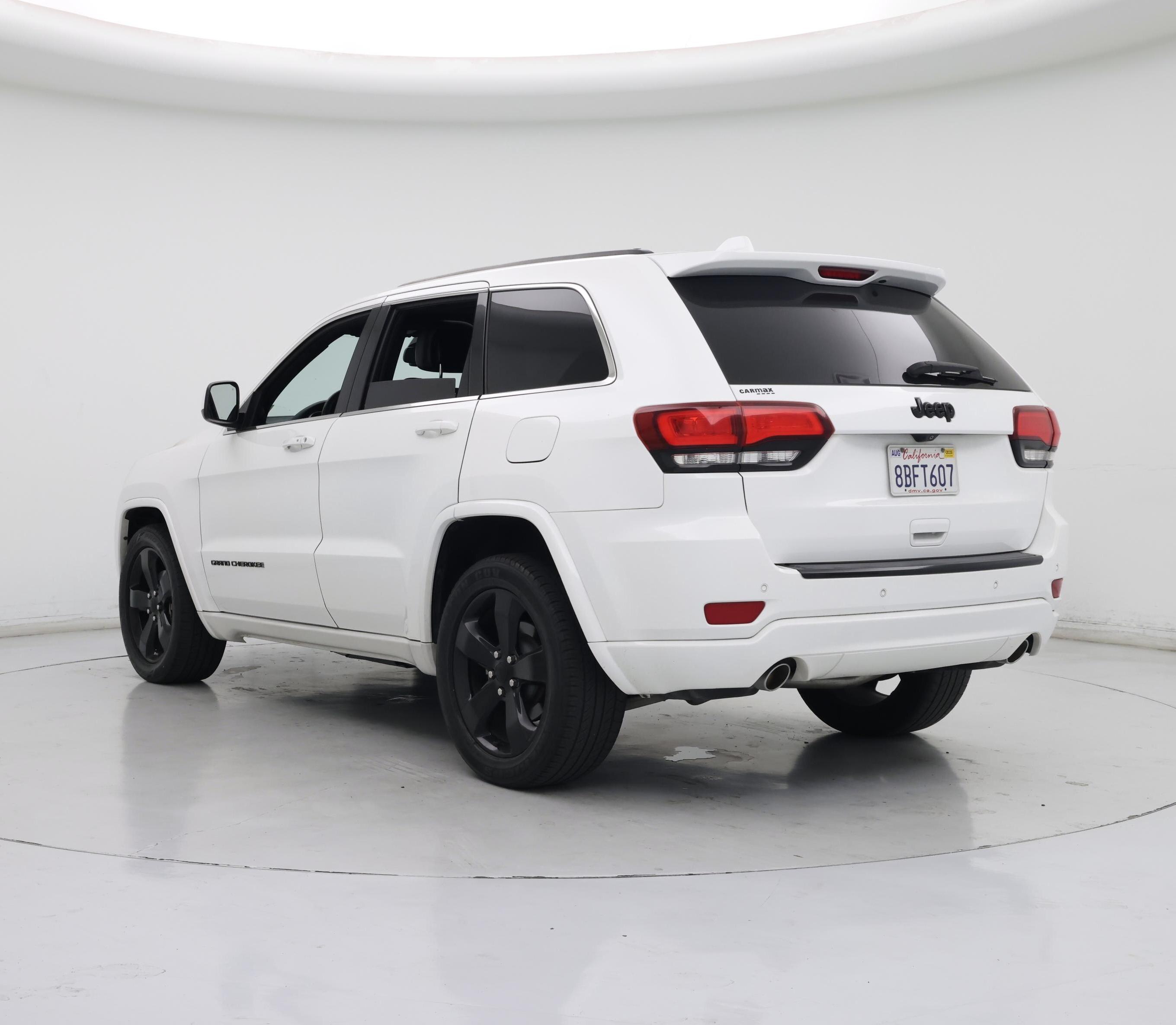 Thumbnail: 2015 Jeep Grand Cherokee - 2