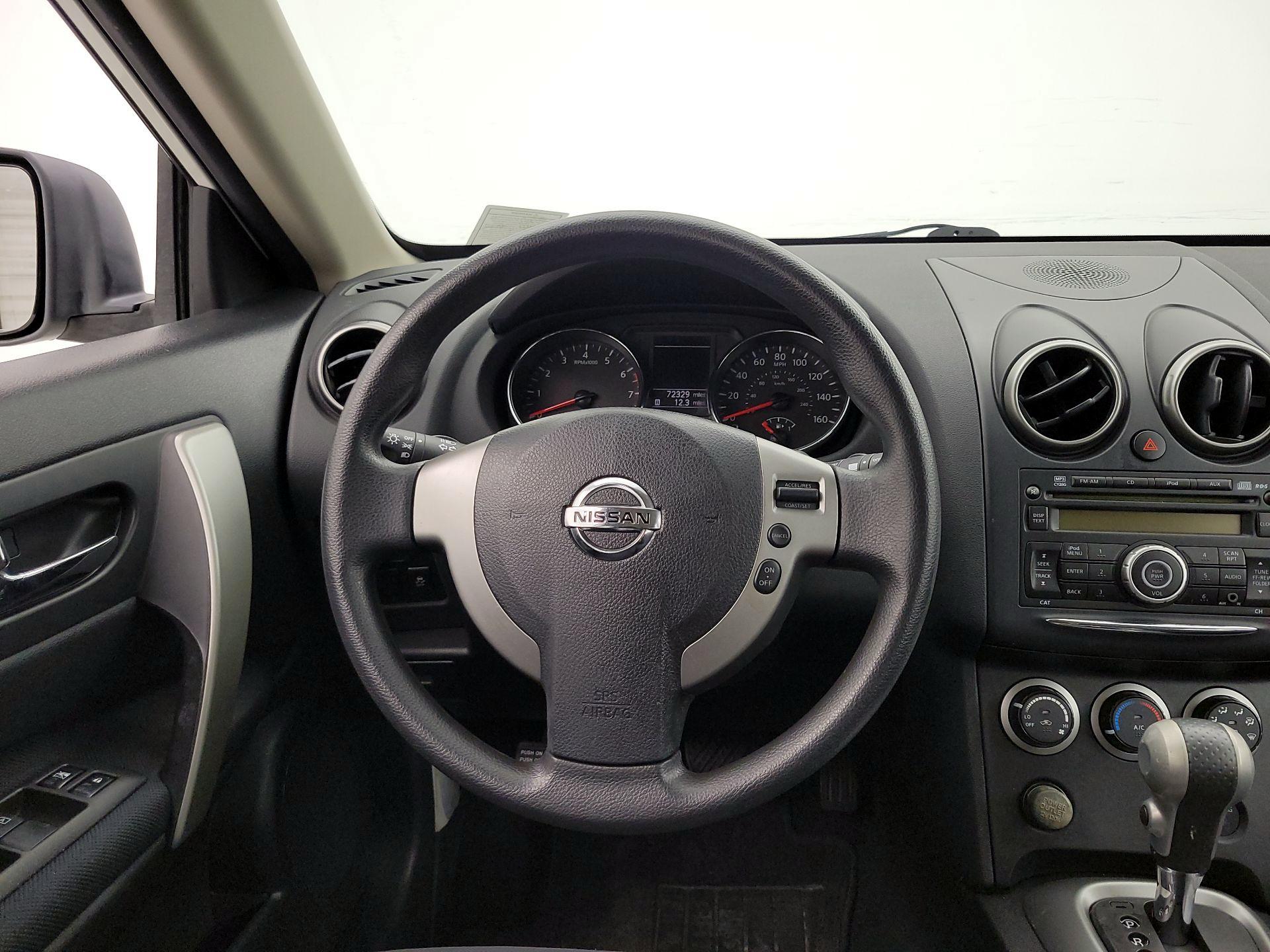 Thumbnail: 2013 Nissan Rogue - 10