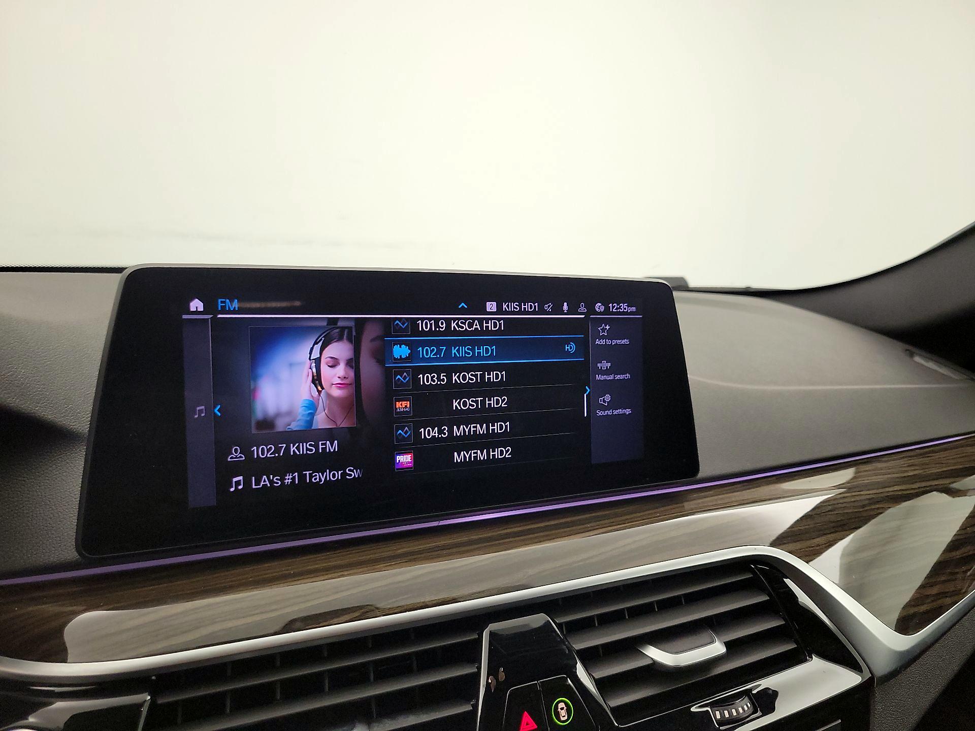 Thumbnail: 2020 BMW 5 Series - 16