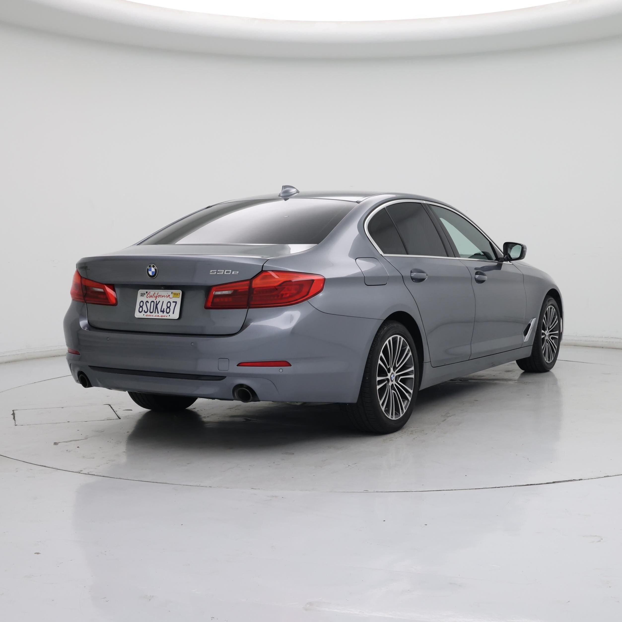Thumbnail: 2020 BMW 5 Series - 8