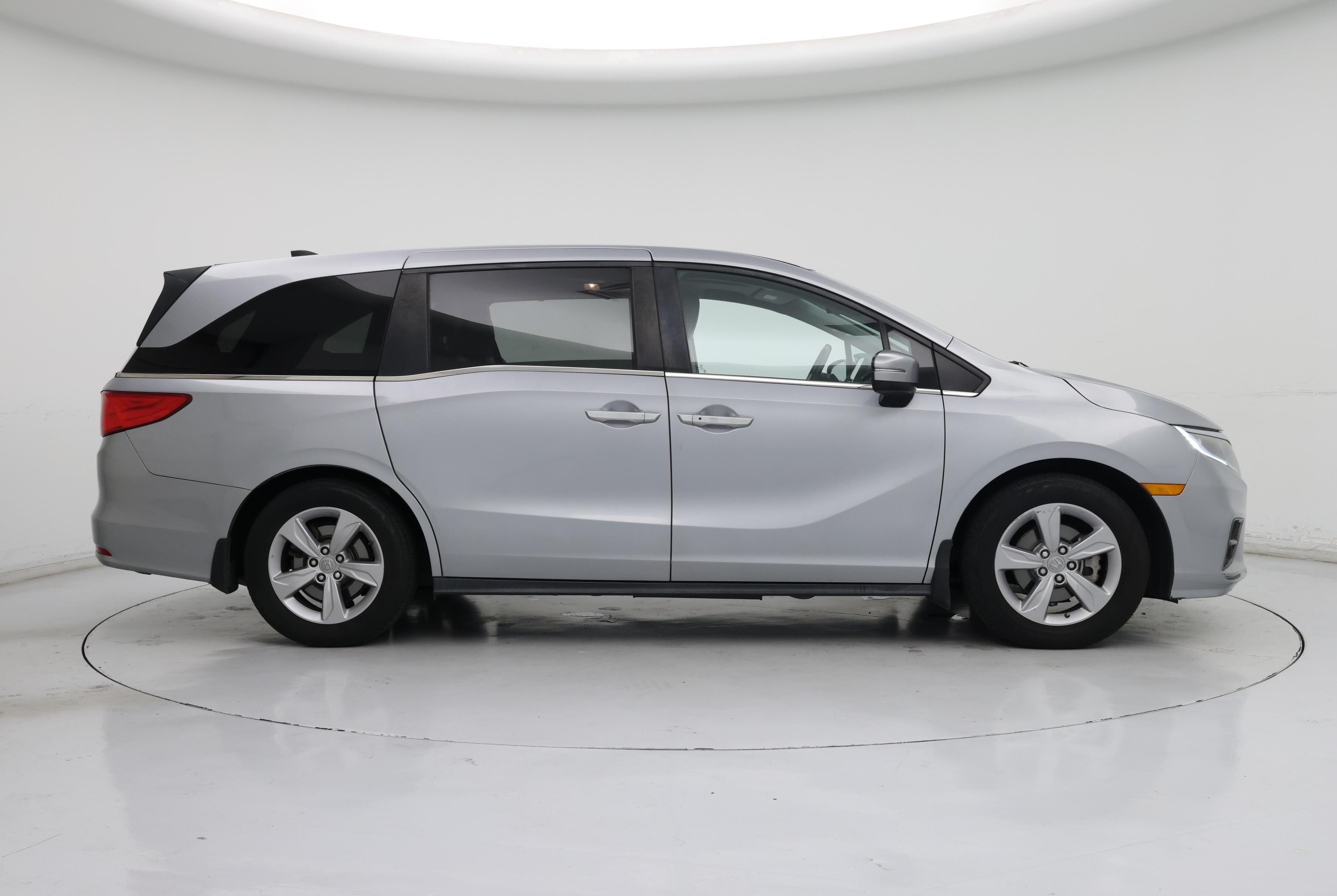 Thumbnail: 2019 Honda Odyssey - 7