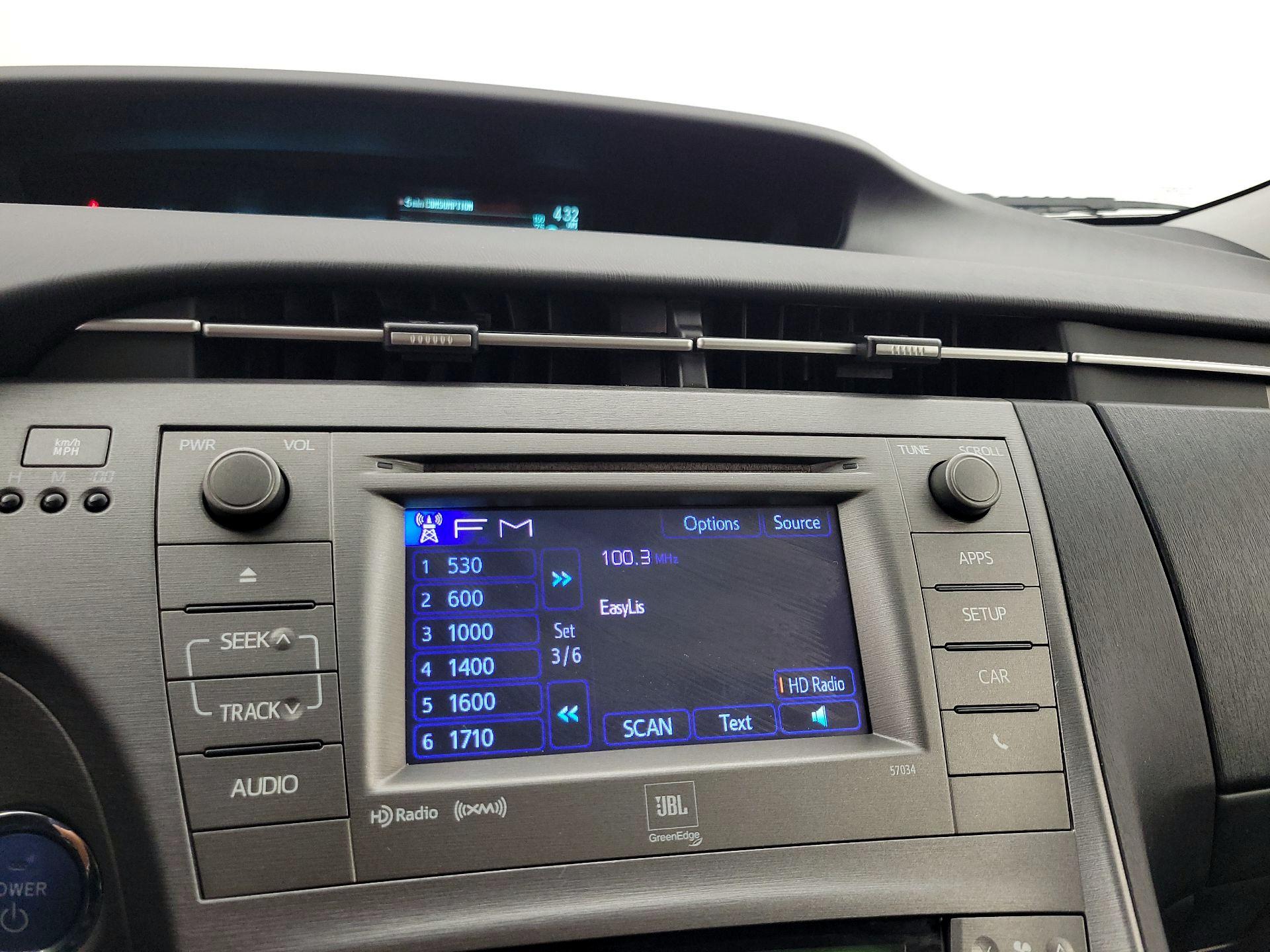 Thumbnail: 2013 Toyota Prius - 16
