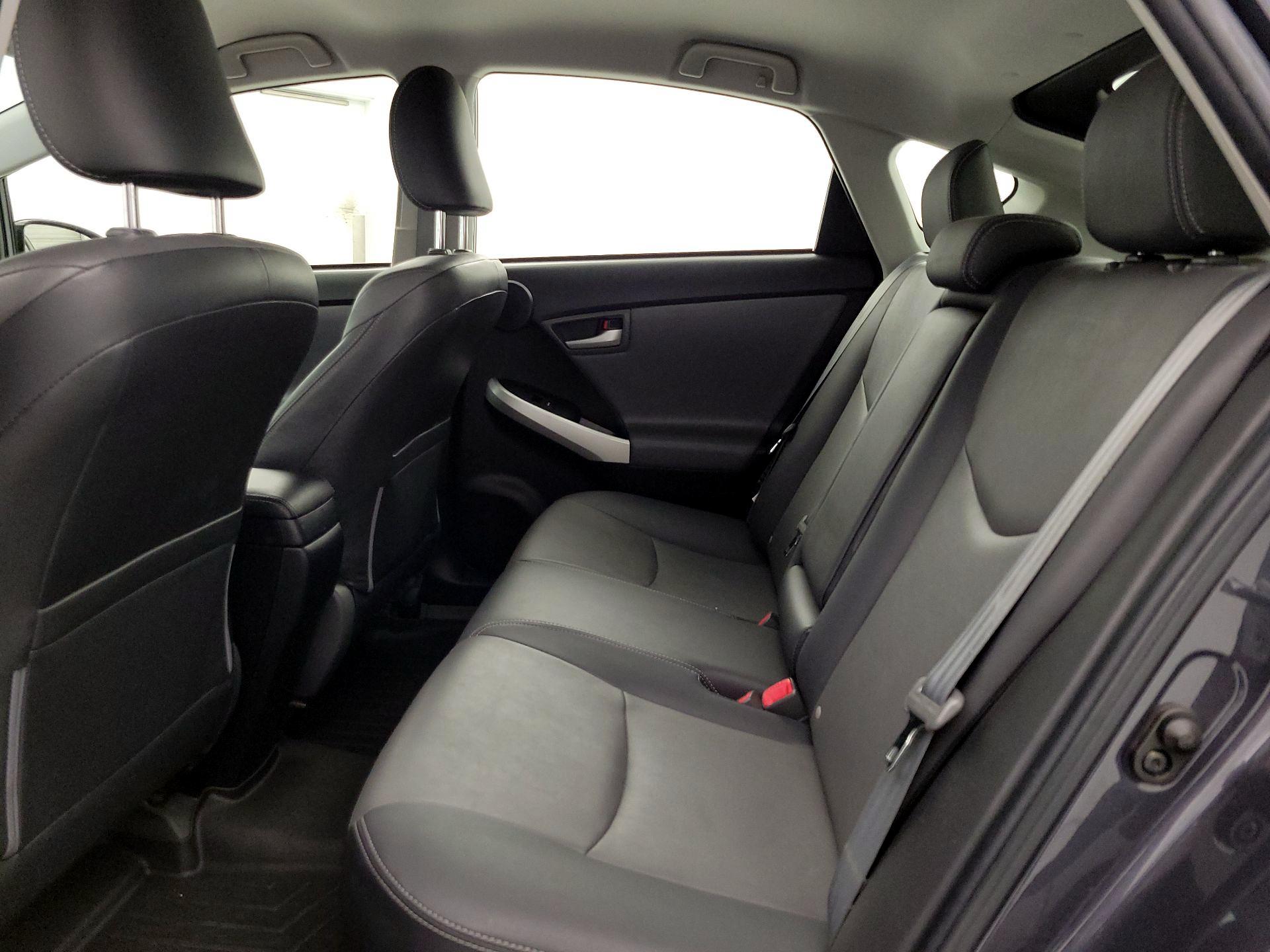 Thumbnail: 2013 Toyota Prius - 20
