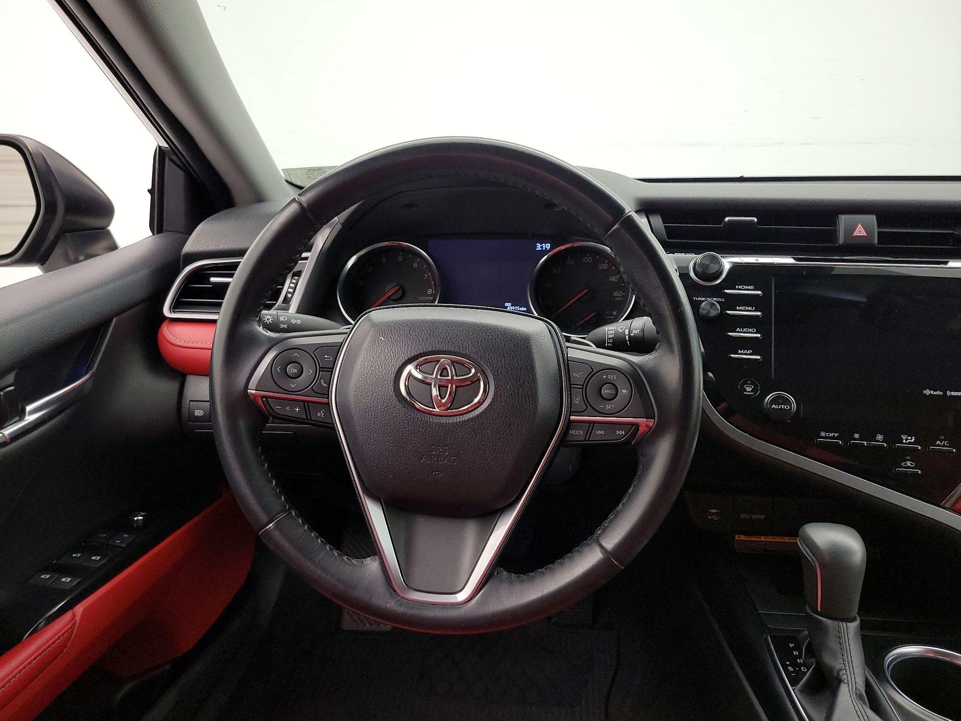 Thumbnail: 2019 Toyota Camry - 10